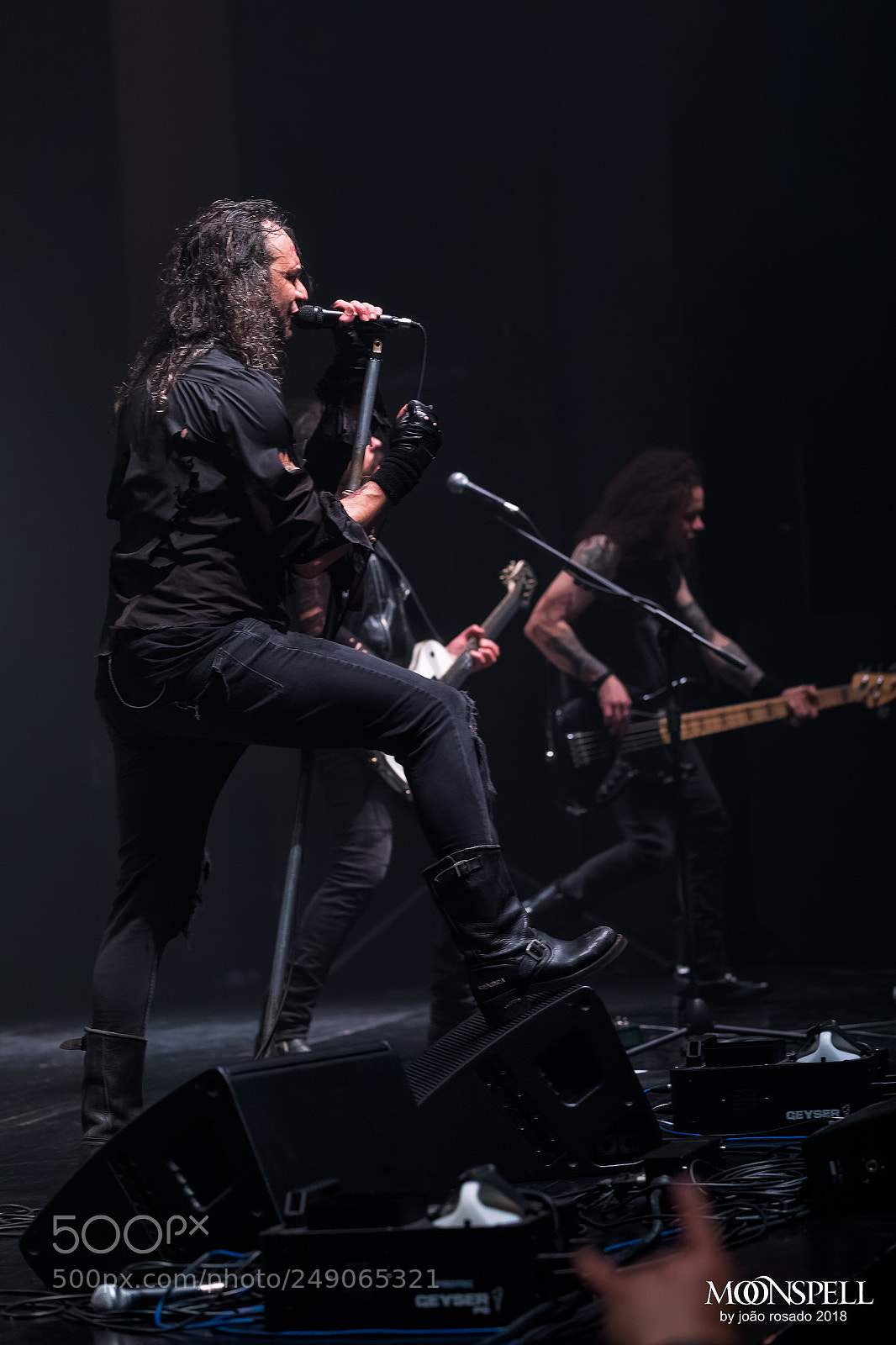 Canon EOS 5D Mark IV sample photo. Fernando ribeiro and moonspell photography
