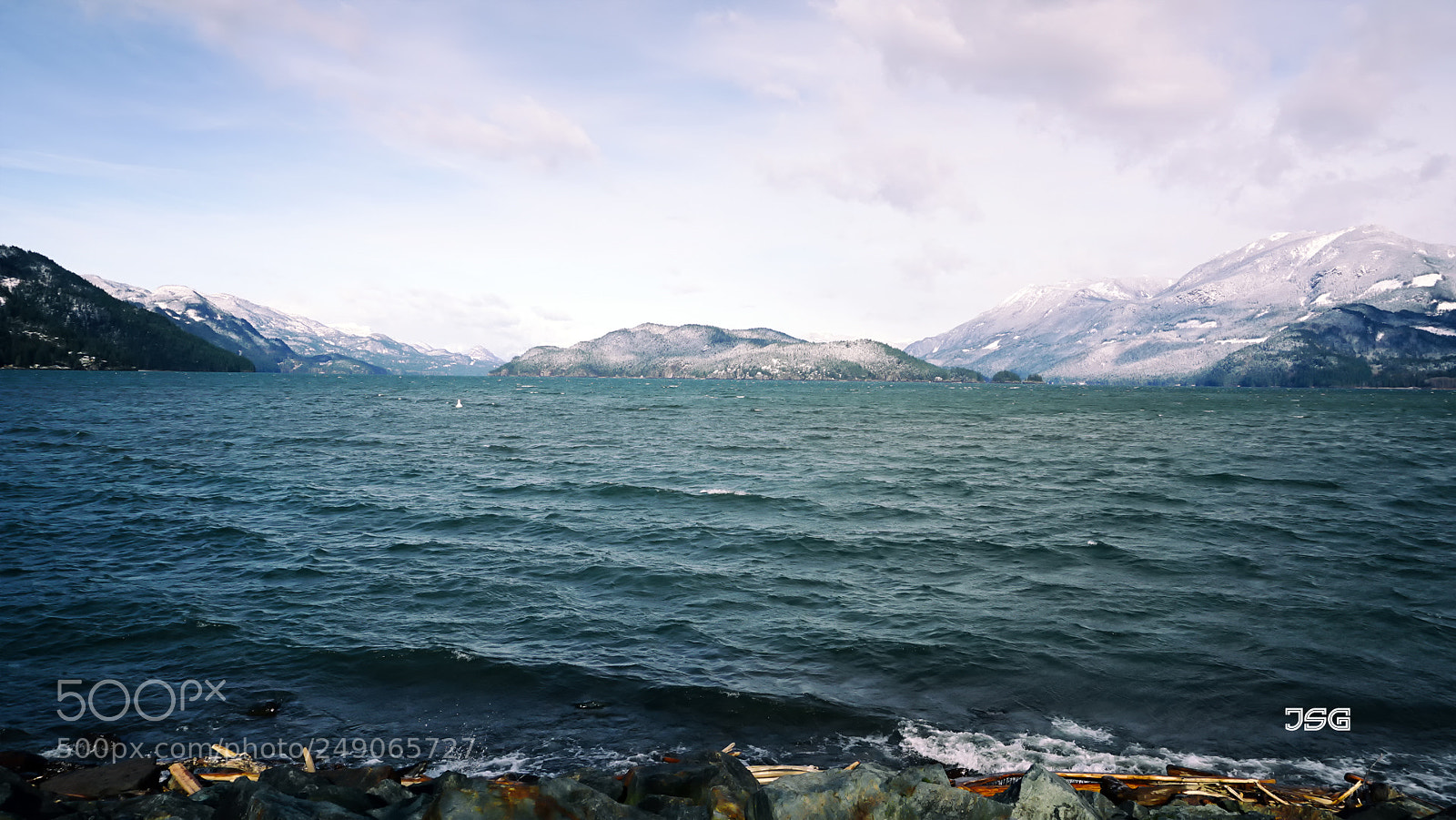 Sony a6000 sample photo. A canadian lake photography