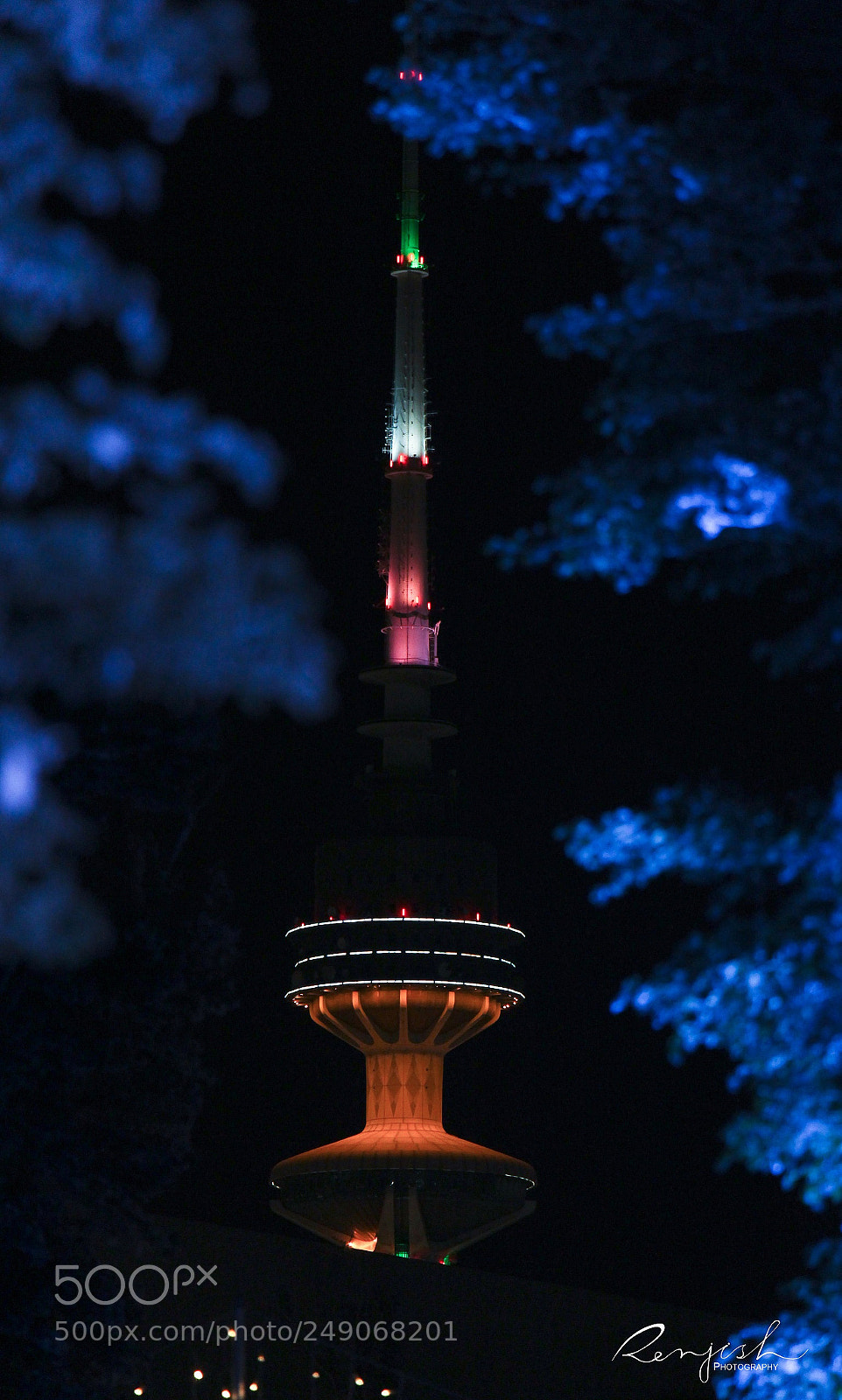 Canon EOS 700D (EOS Rebel T5i / EOS Kiss X7i) sample photo. Kuwait liberation tower photography