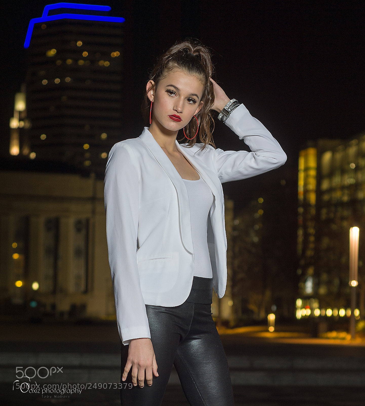 Nikon D4 sample photo. In the city photography