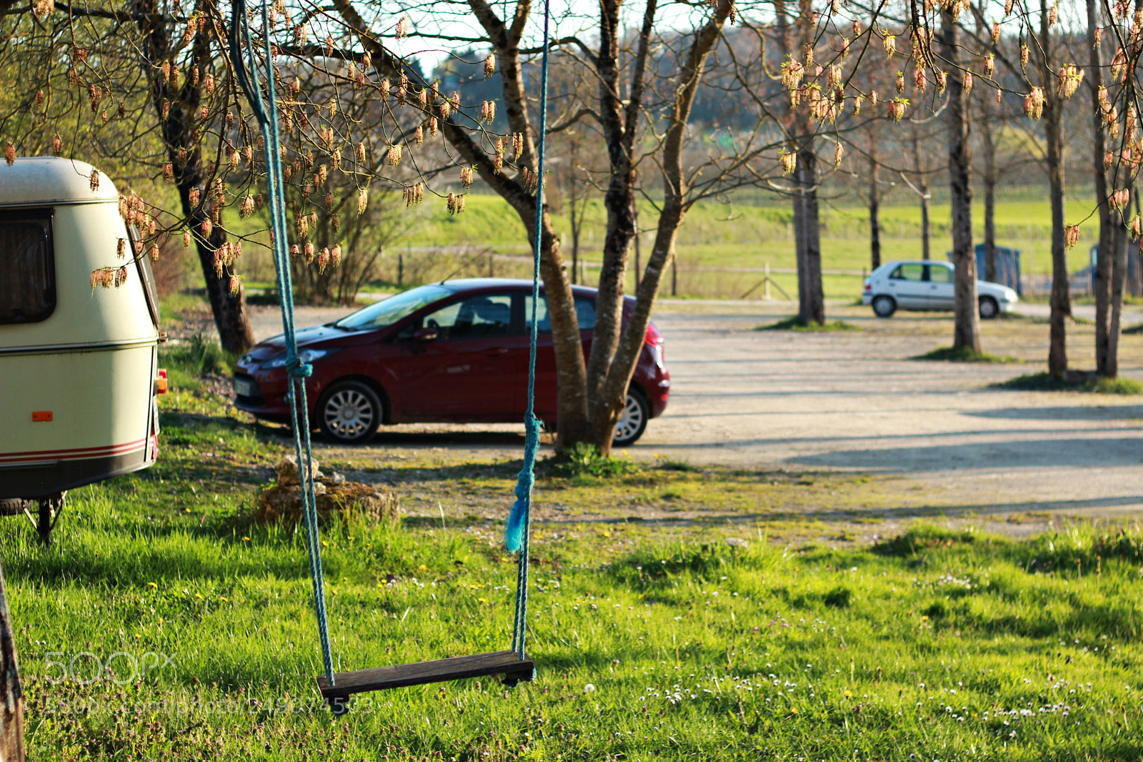 Canon EOS 600D (Rebel EOS T3i / EOS Kiss X5) + Canon EF 50mm F1.8 II sample photo. Lower hamlet, plum village photography