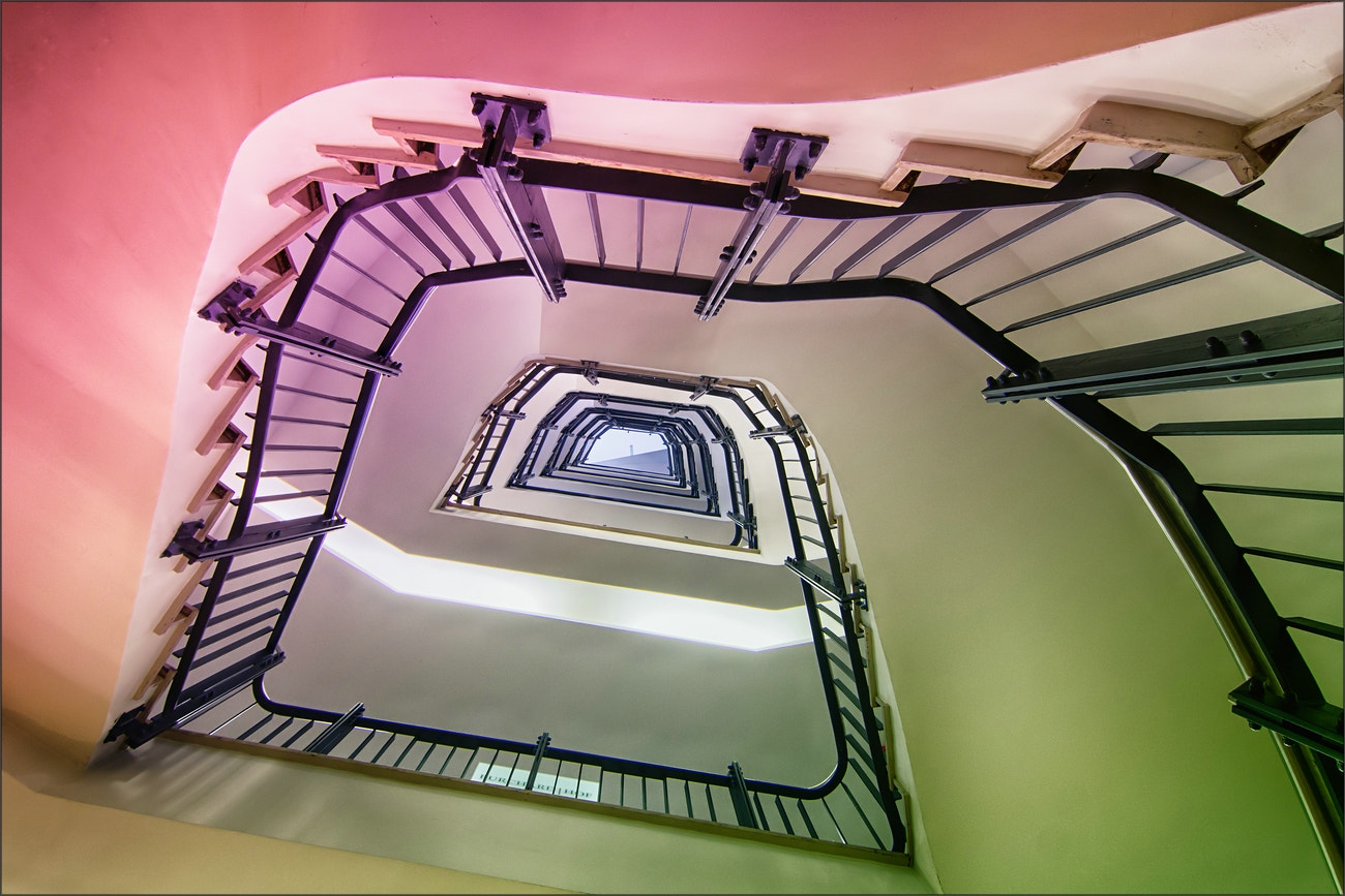 Tokina AT-X Pro 12-24mm F4 (IF) DX sample photo. * treppe in pastell... photography