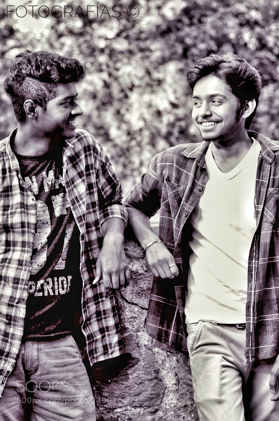 Nikon D5100 sample photo. Friends photography