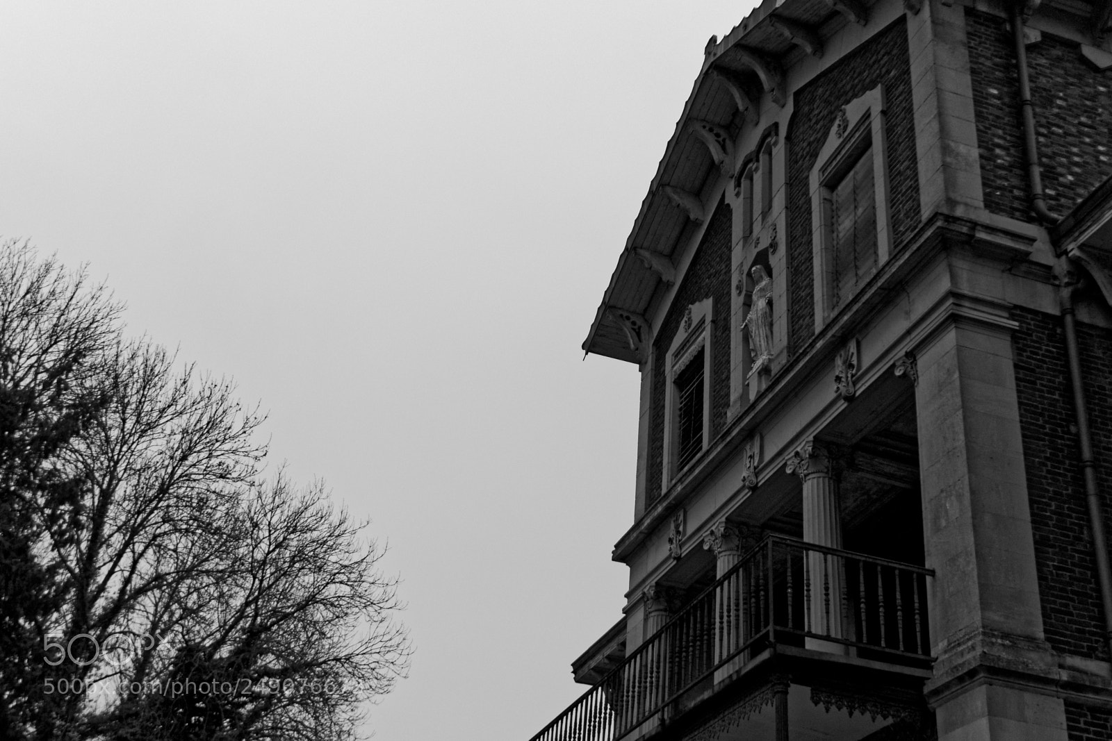 Canon EF-S 18-135mm F3.5-5.6 IS sample photo. Moulin du parc photography