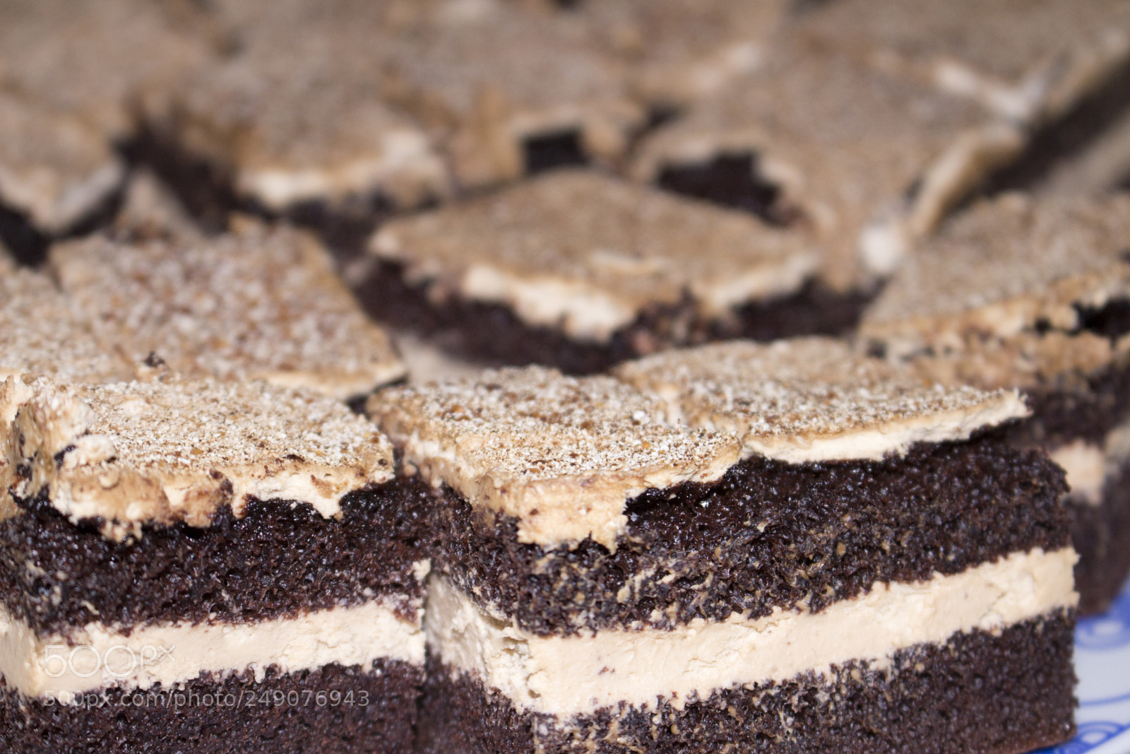 Canon EOS 700D (EOS Rebel T5i / EOS Kiss X7i) sample photo. Cookies on the plateau photography