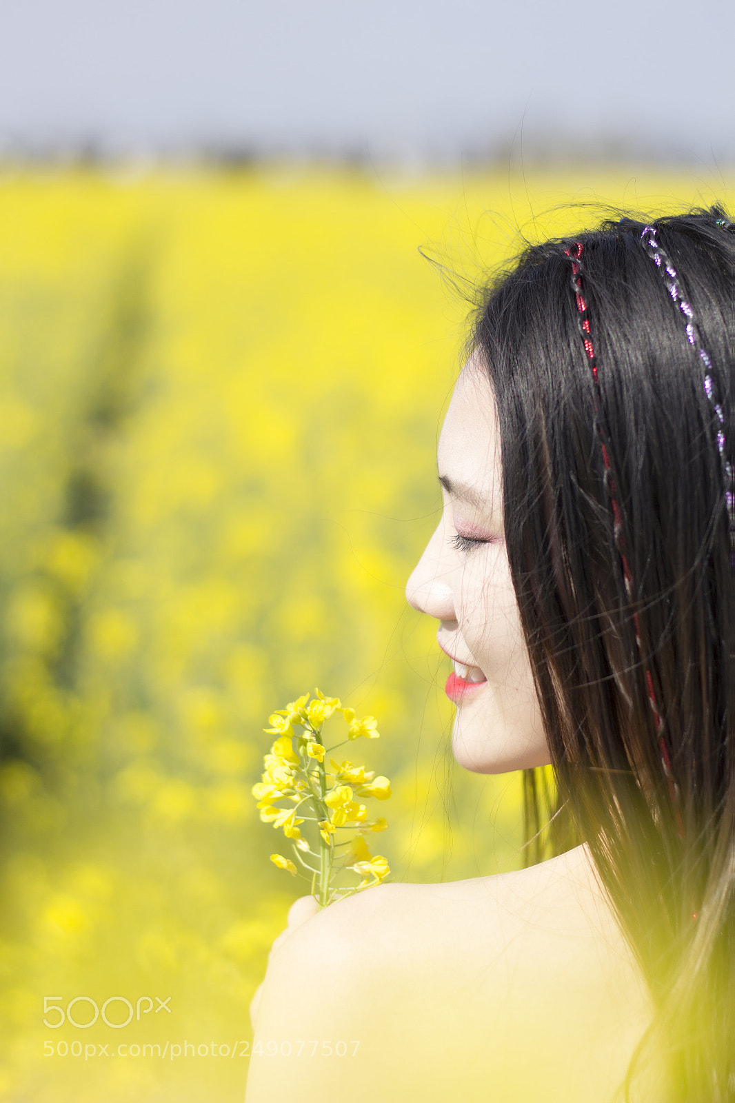 Canon EOS 60D sample photo. 你在花海 photography