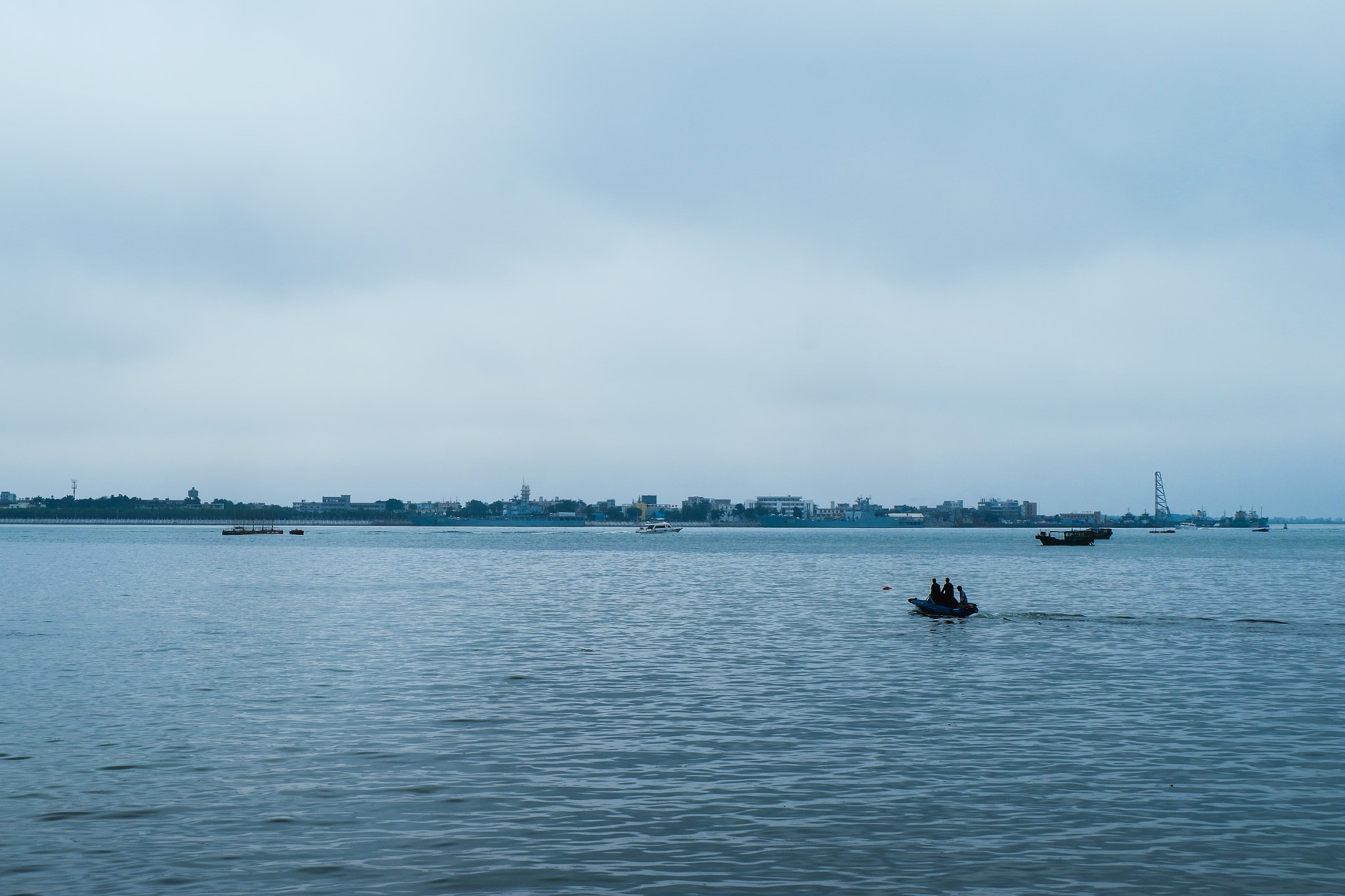 Fujifilm X-A10 sample photo. By the sea photography