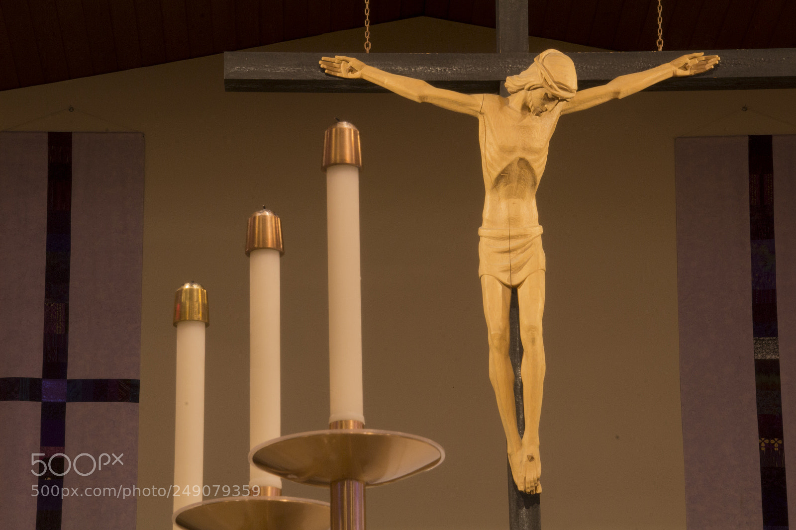 Canon EOS 1200D (EOS Rebel T5 / EOS Kiss X70 / EOS Hi) sample photo. Candles and jesus. photography