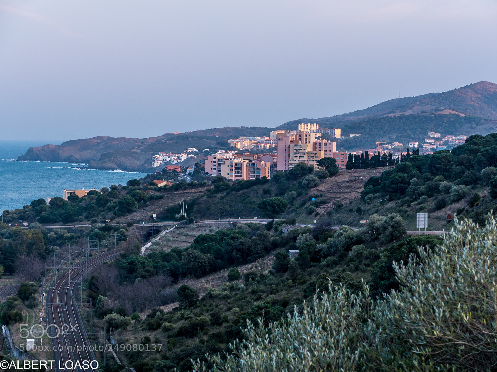 Panasonic Lumix DMC-GH3 sample photo. Red coast, france photography