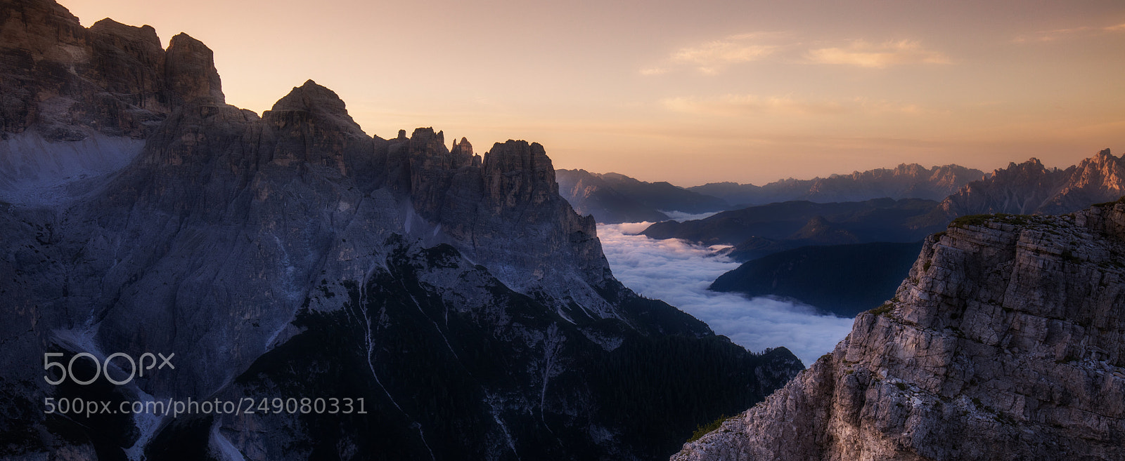 Canon EOS 5DS R sample photo. Untitled photography