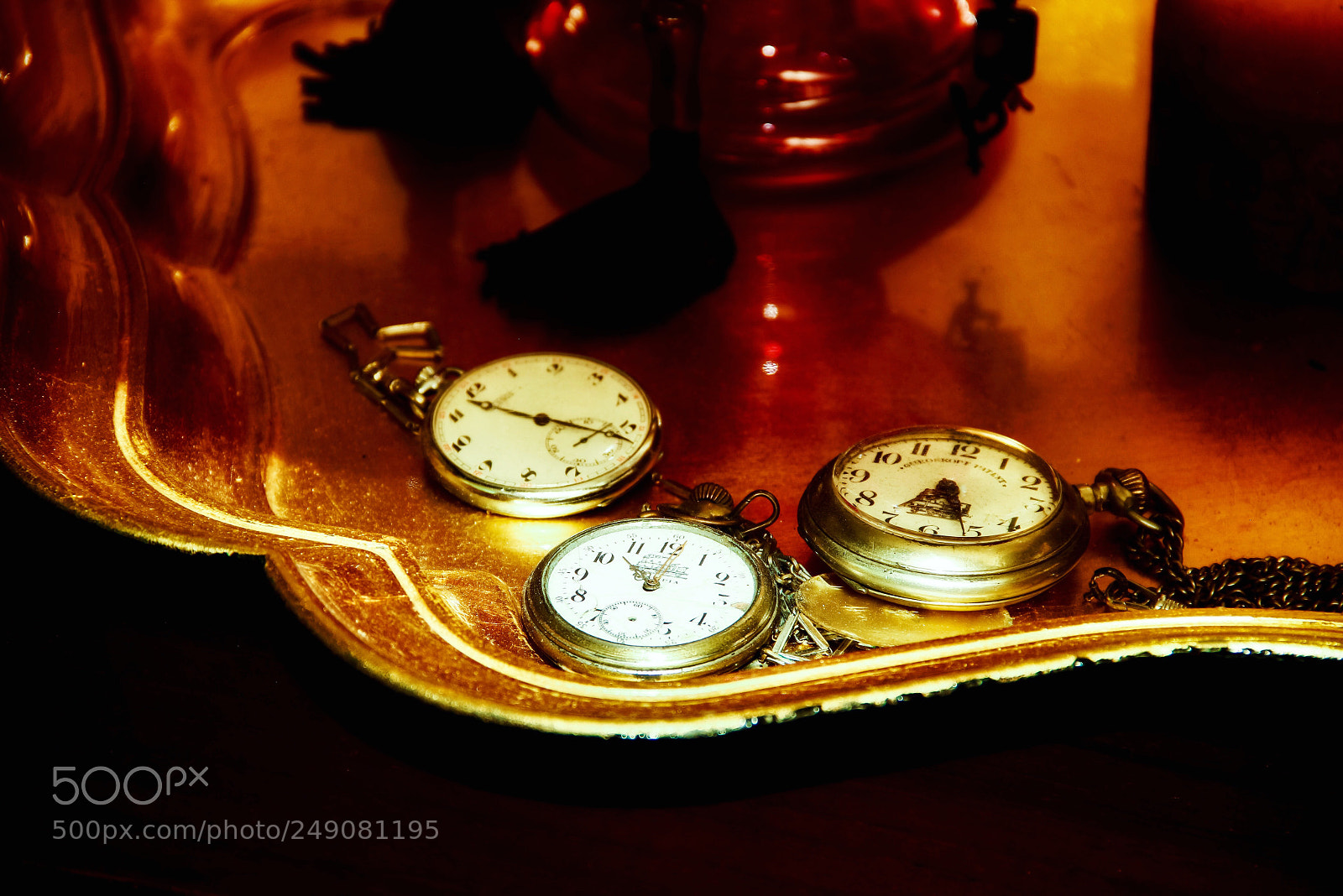 Canon EOS 700D (EOS Rebel T5i / EOS Kiss X7i) sample photo. Gold photography