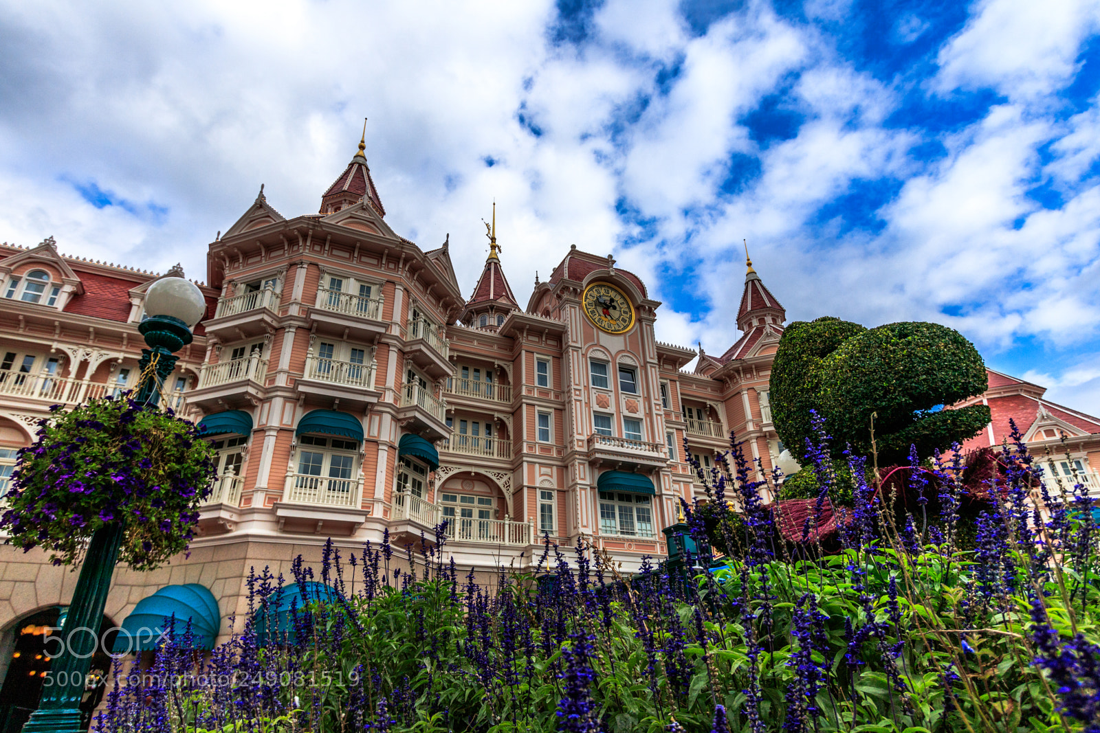 Canon EOS 80D sample photo. Entrance of disneyland paris photography