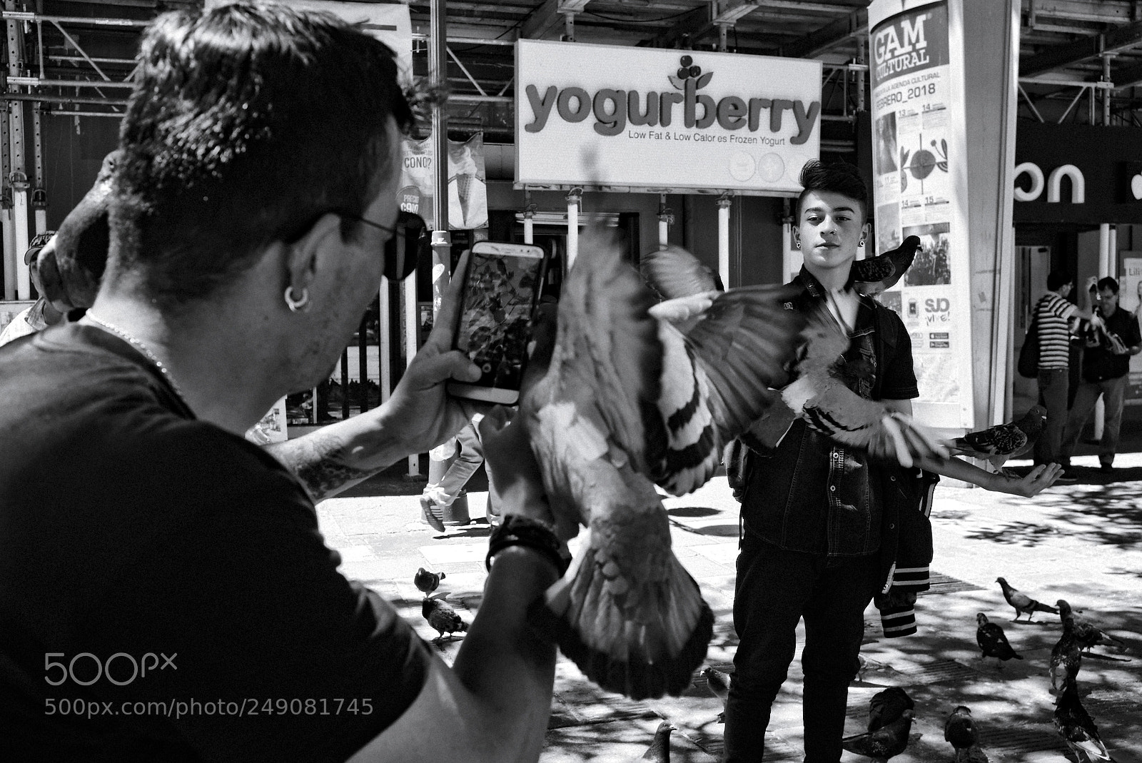 Fujifilm X100S sample photo. The photographer and the photography