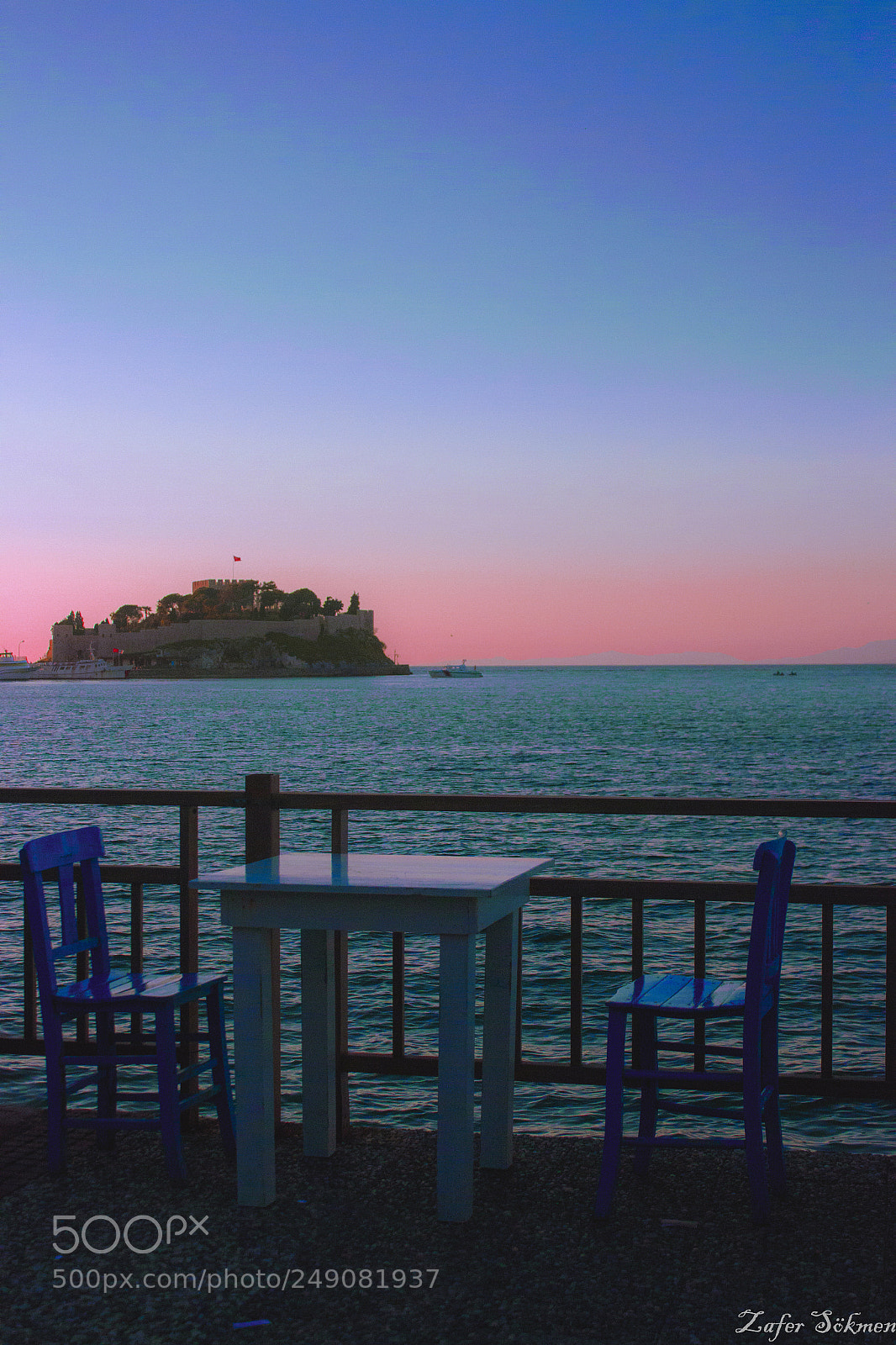 Canon EOS 600D (Rebel EOS T3i / EOS Kiss X5) sample photo. Kale kuşadası photography