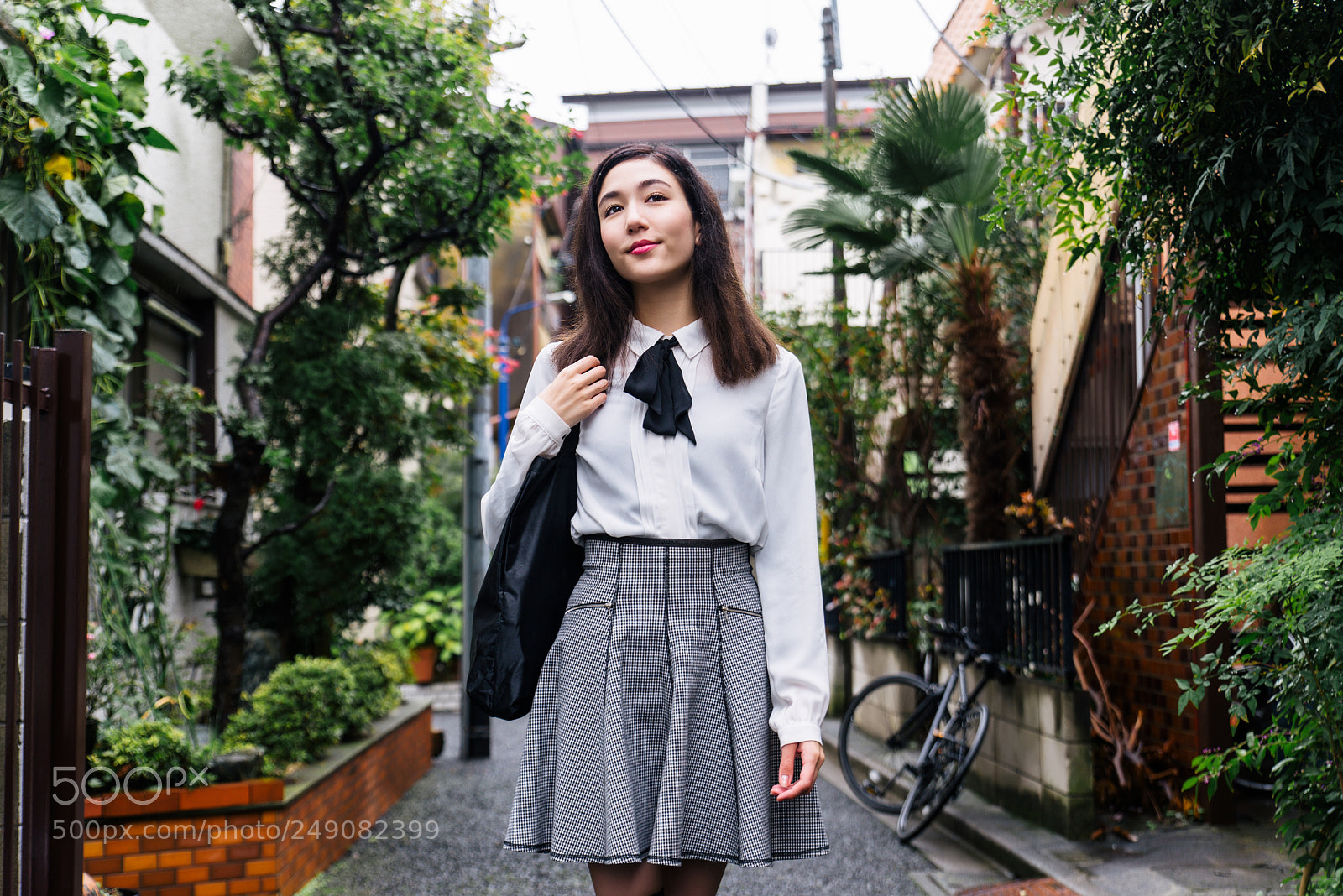 Nikon D610 sample photo. Young japanese girl outdoors photography