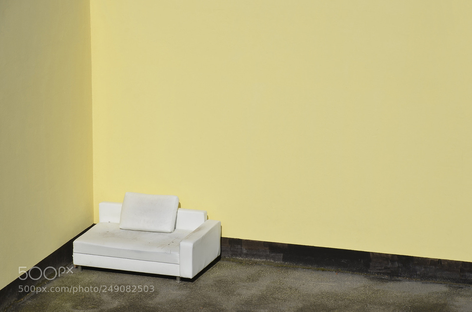 Nikon D7000 sample photo. The lounge photography