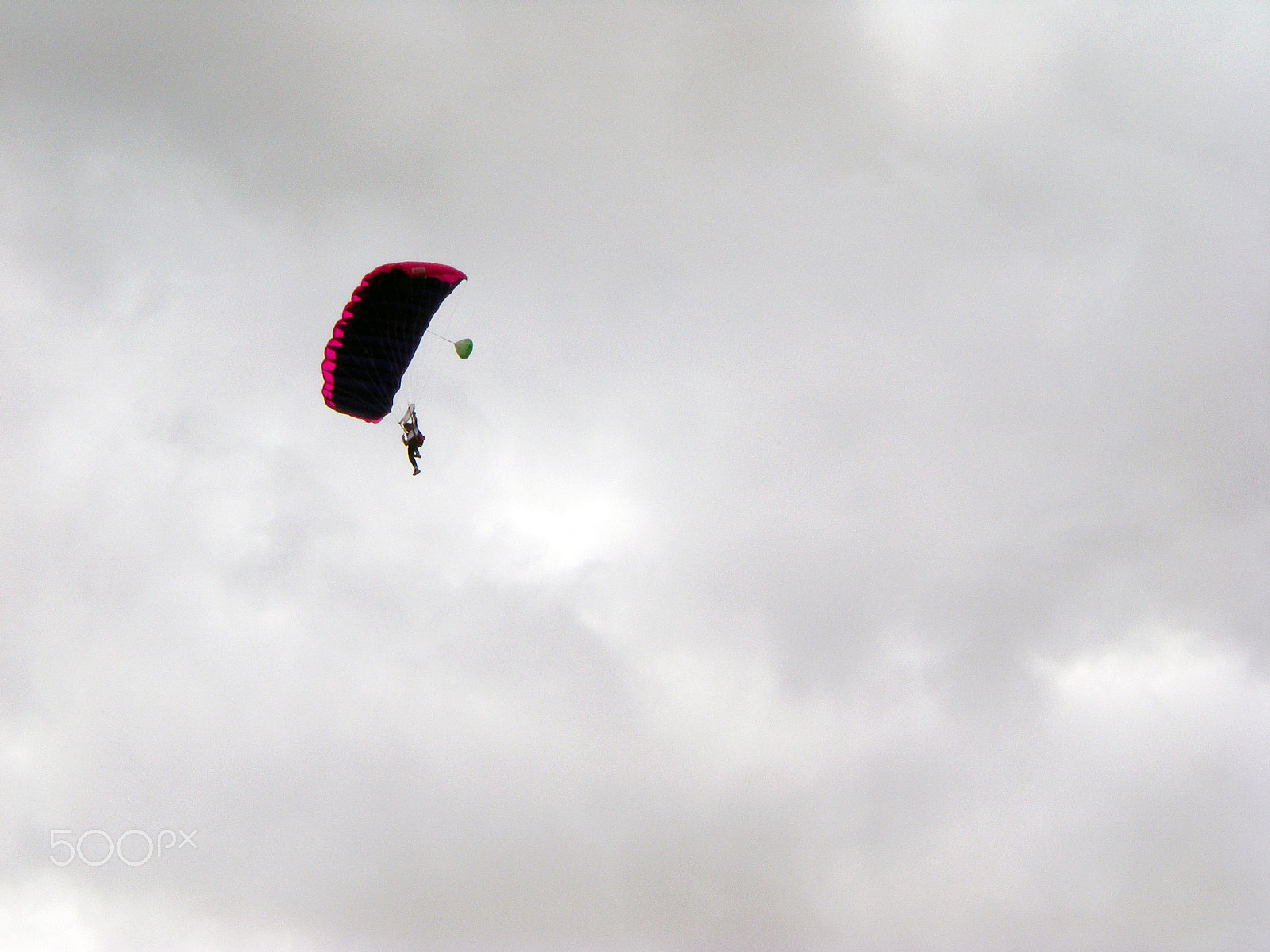 Nikon Coolpix S210 sample photo. Parapente photography