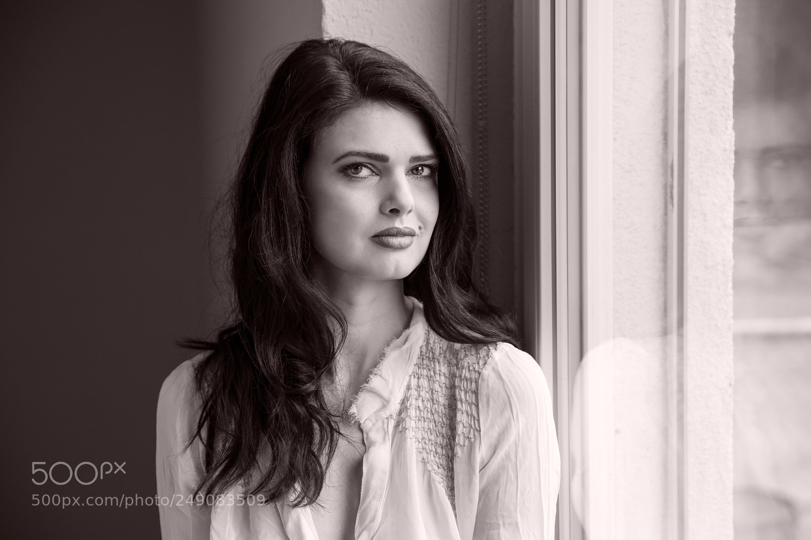 Canon EOS 5D Mark IV sample photo. At the window photography