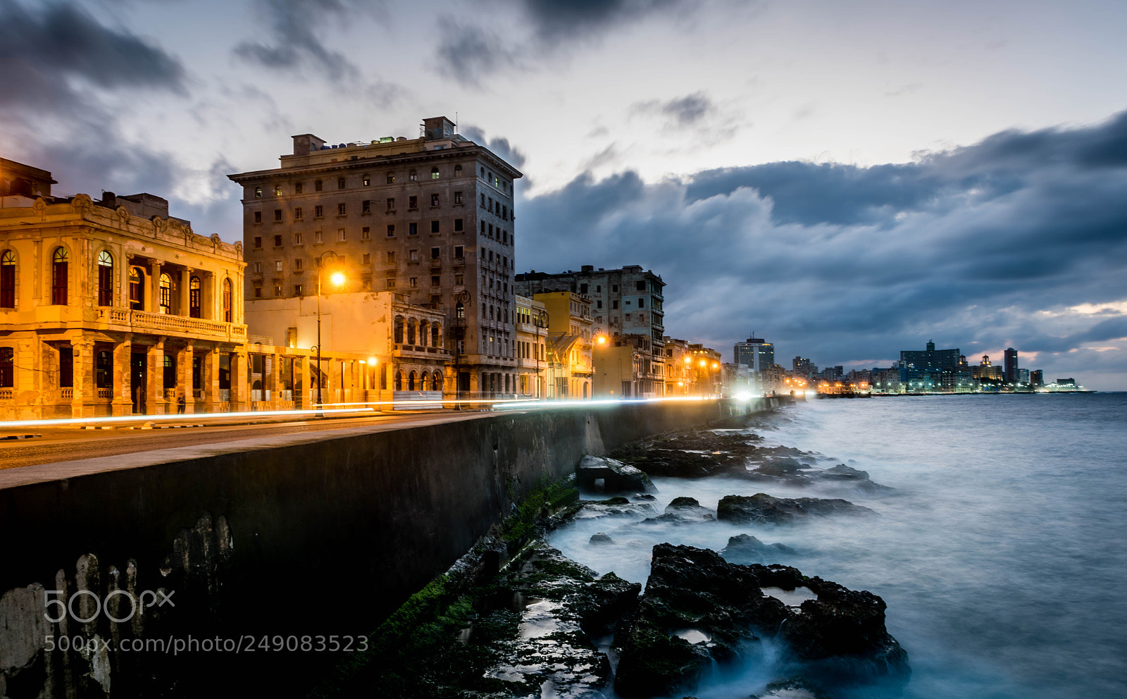 Nikon D810 sample photo. Havana malecon photography
