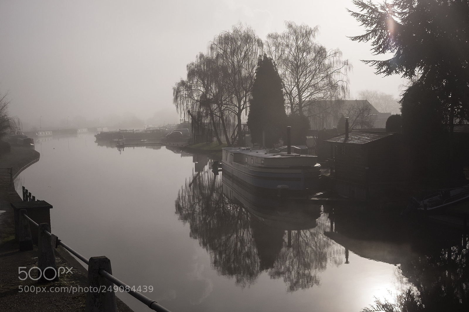 Fujifilm X-T1 sample photo. Misty stillness photography