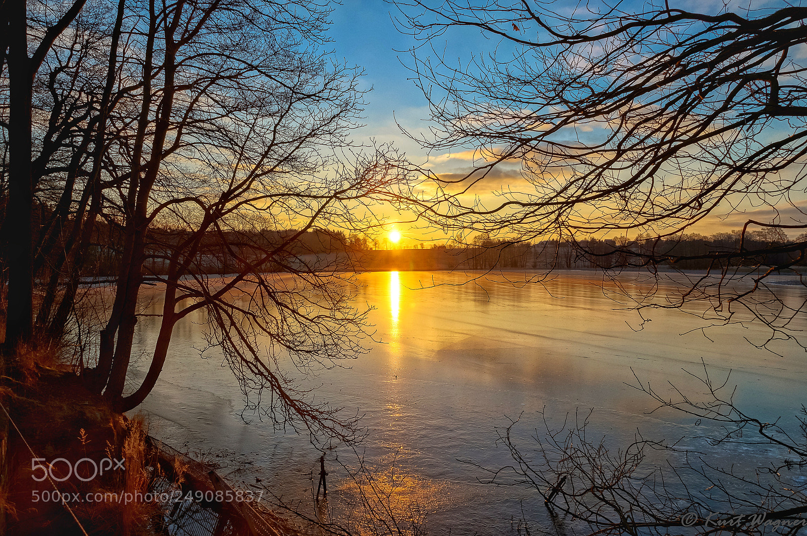 Sony SLT-A57 sample photo. Frozen lake photography