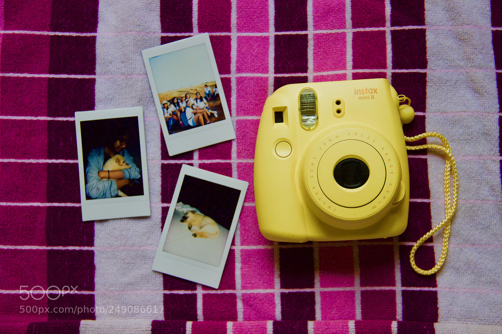 Canon EOS 600D (Rebel EOS T3i / EOS Kiss X5) sample photo. Poloroid photography