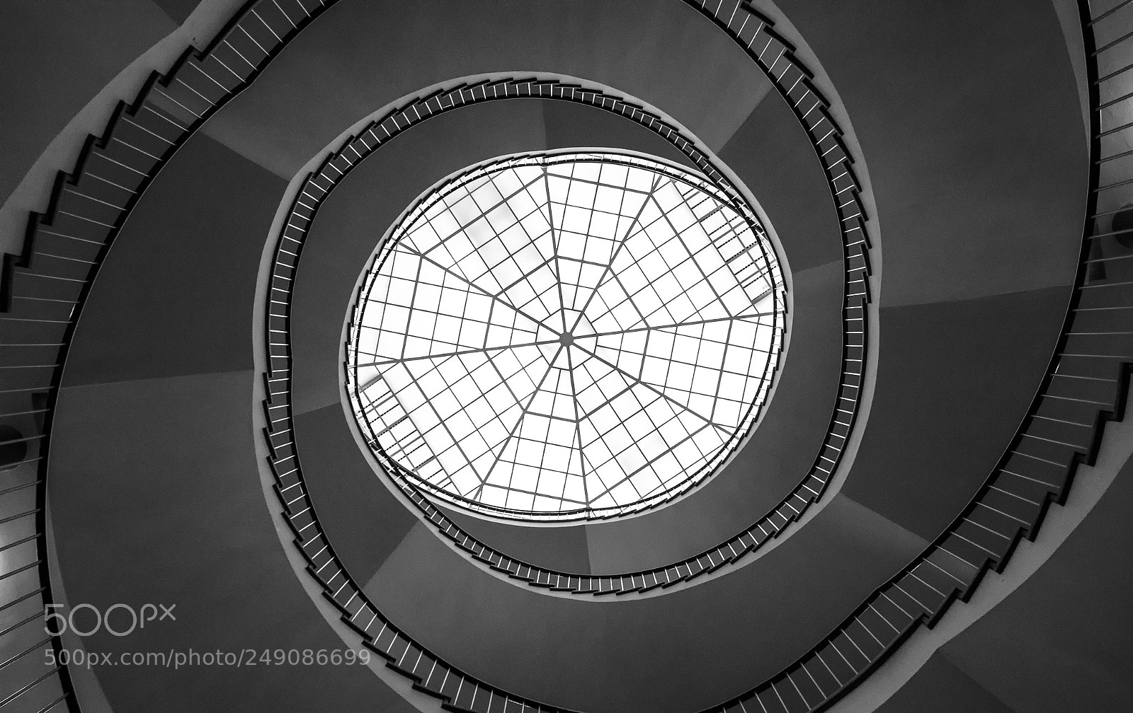 Canon EOS 1200D (EOS Rebel T5 / EOS Kiss X70 / EOS Hi) sample photo. Spiral staircase photography