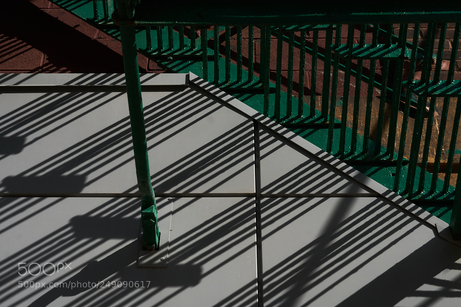 Sony a6300 sample photo. Green paint & shadows photography