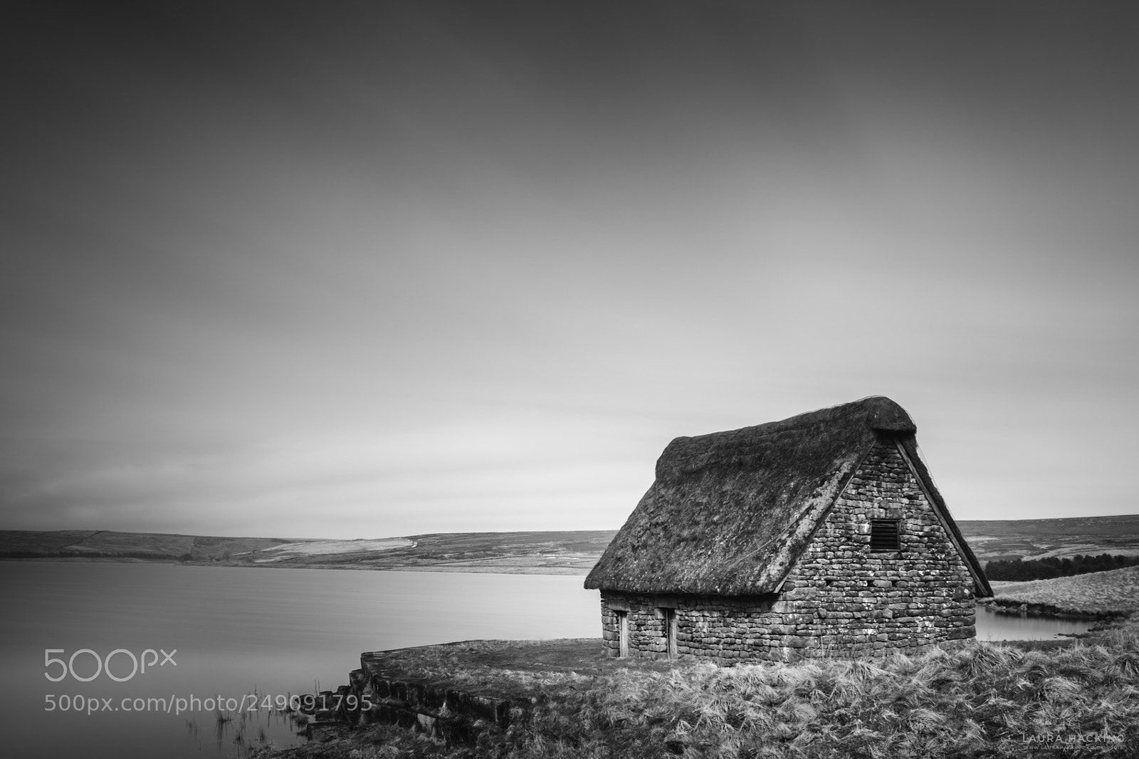 Fujifilm X-T1 sample photo. The old barn photography
