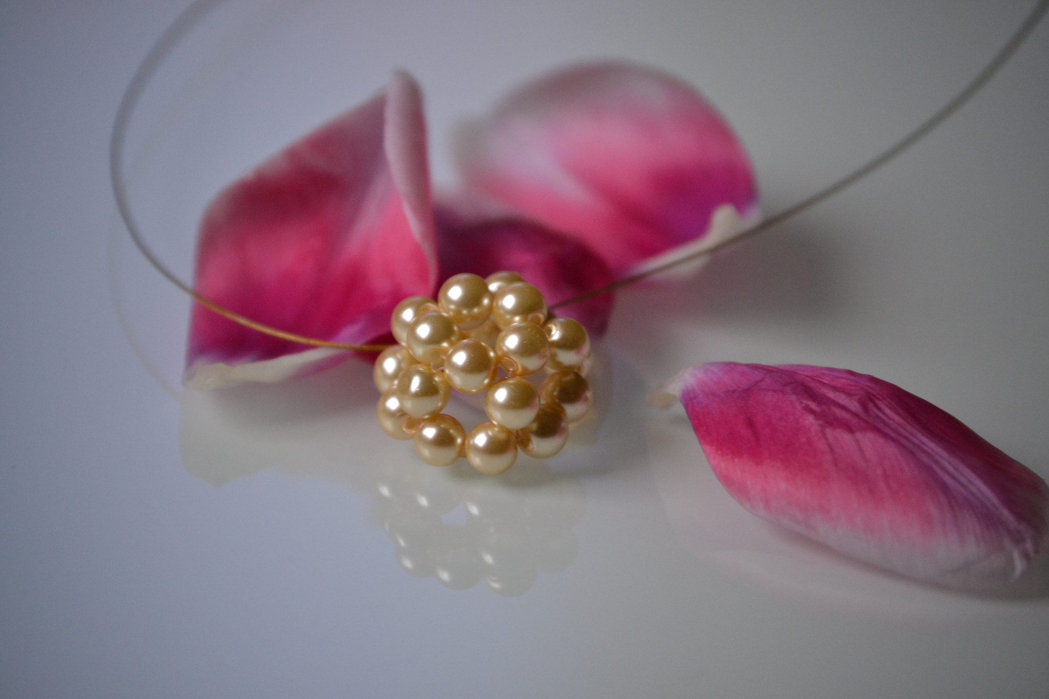 Nikon D3100 sample photo. Round pearls photography