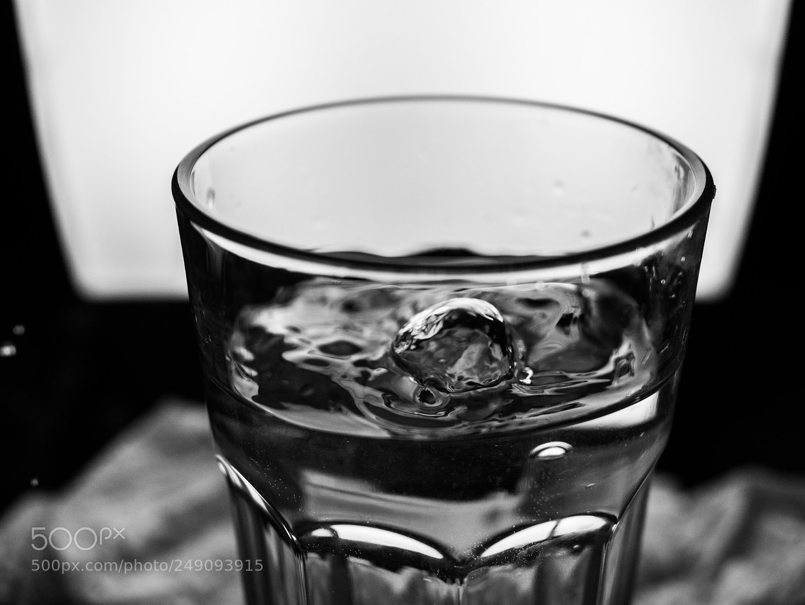 Panasonic Lumix DMC-G7 sample photo. Bubble photography
