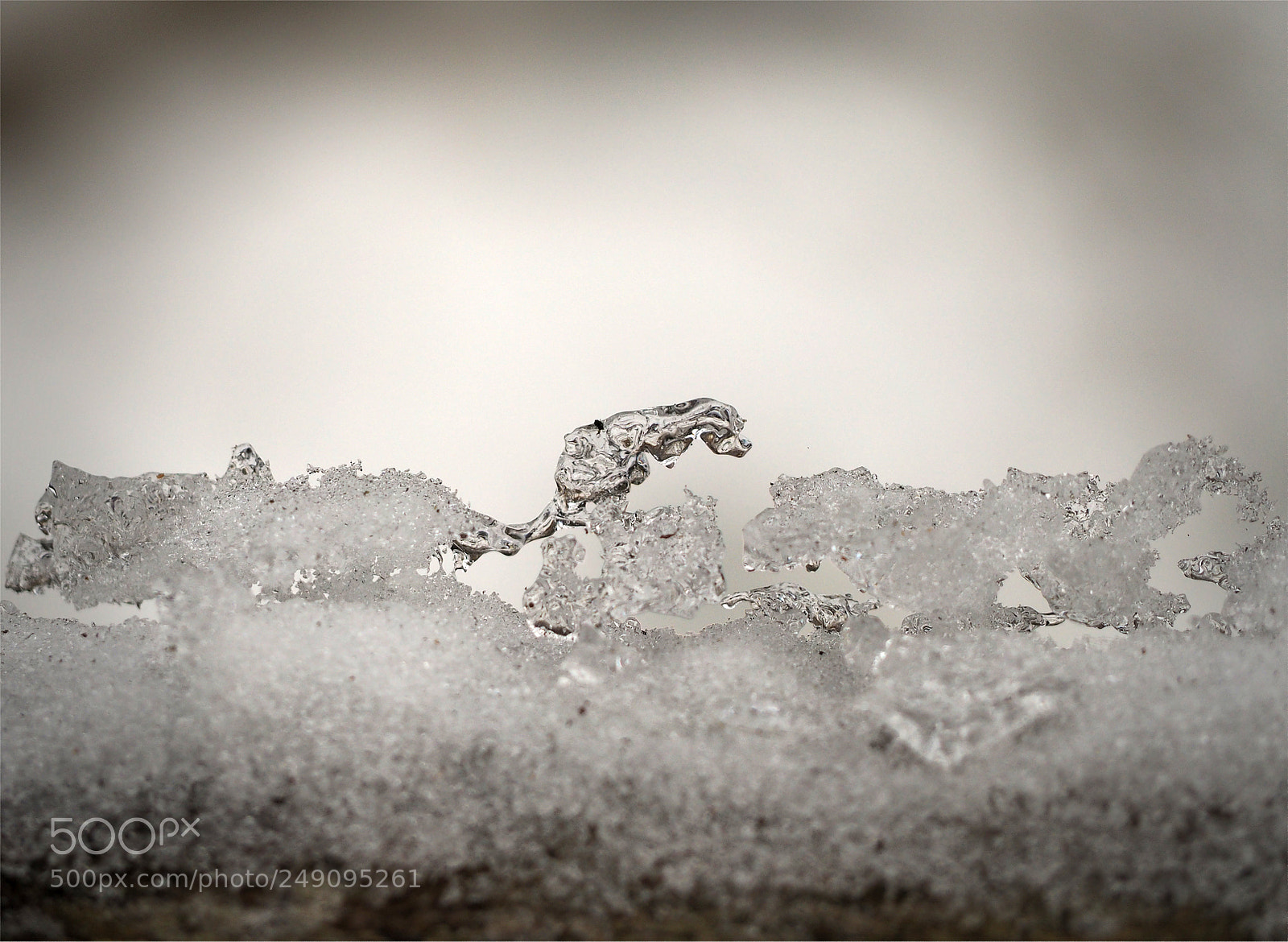 Olympus OM-D E-M10 sample photo. Melting photography