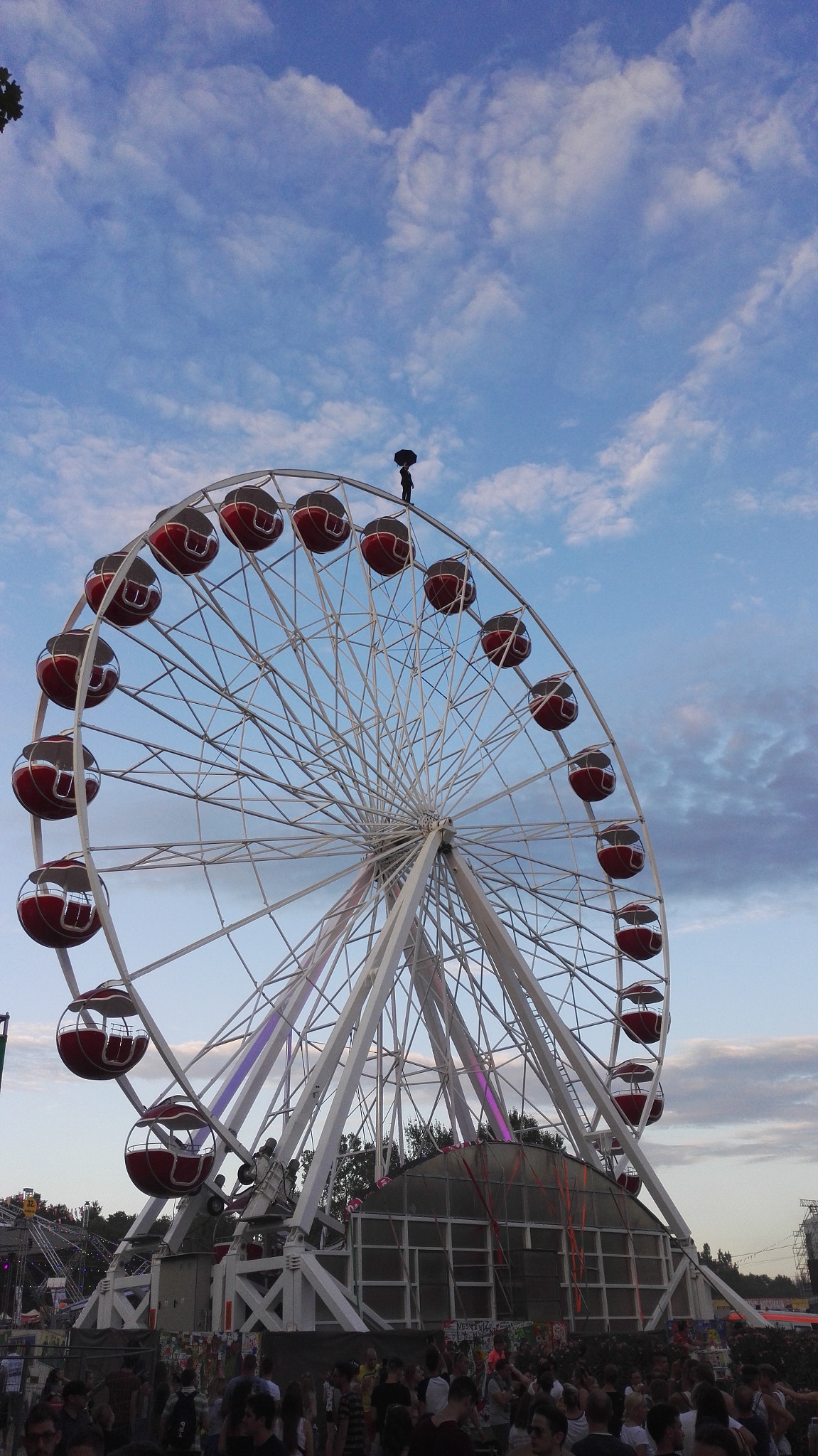 HUAWEI Honor 7 sample photo. Balance photography