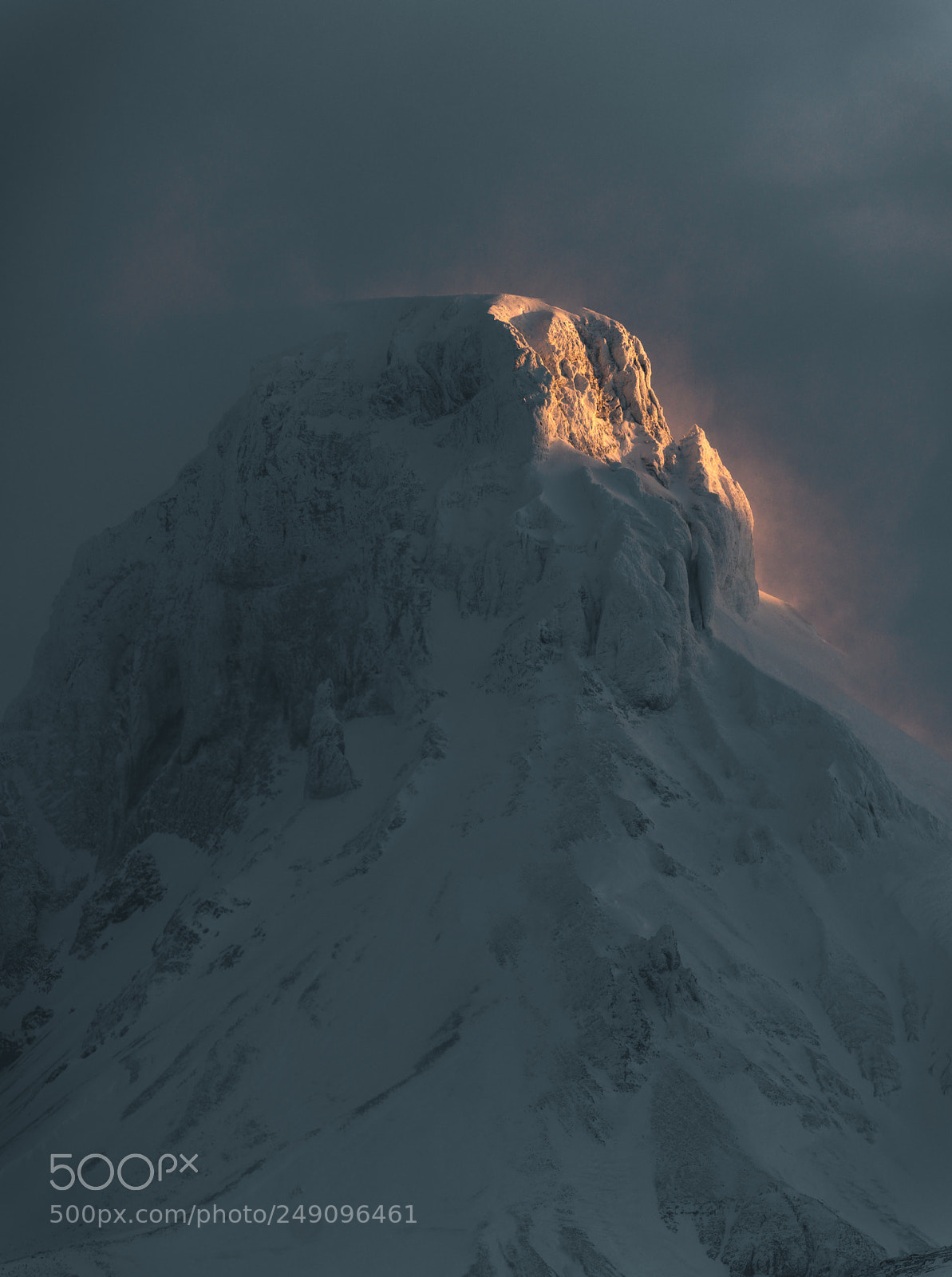 Olympus OM-D E-M1 Mark II sample photo. Fire peak. photography