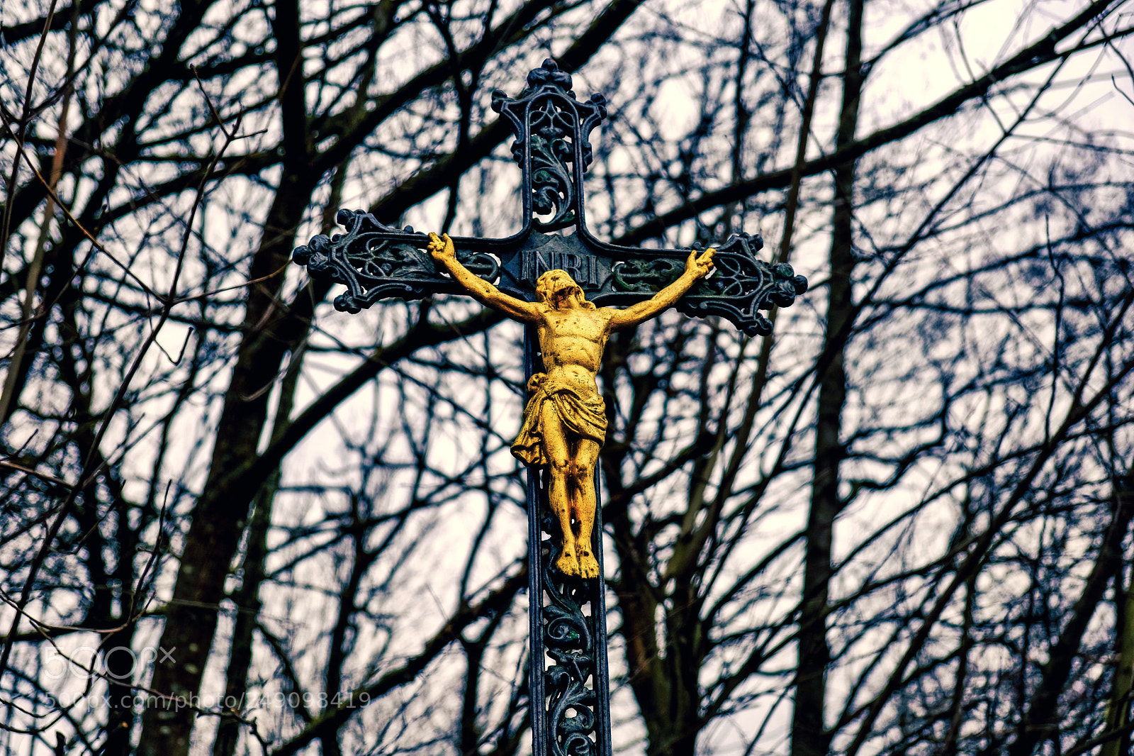 Fujifilm X-T20 sample photo. Jesus crucifix photography