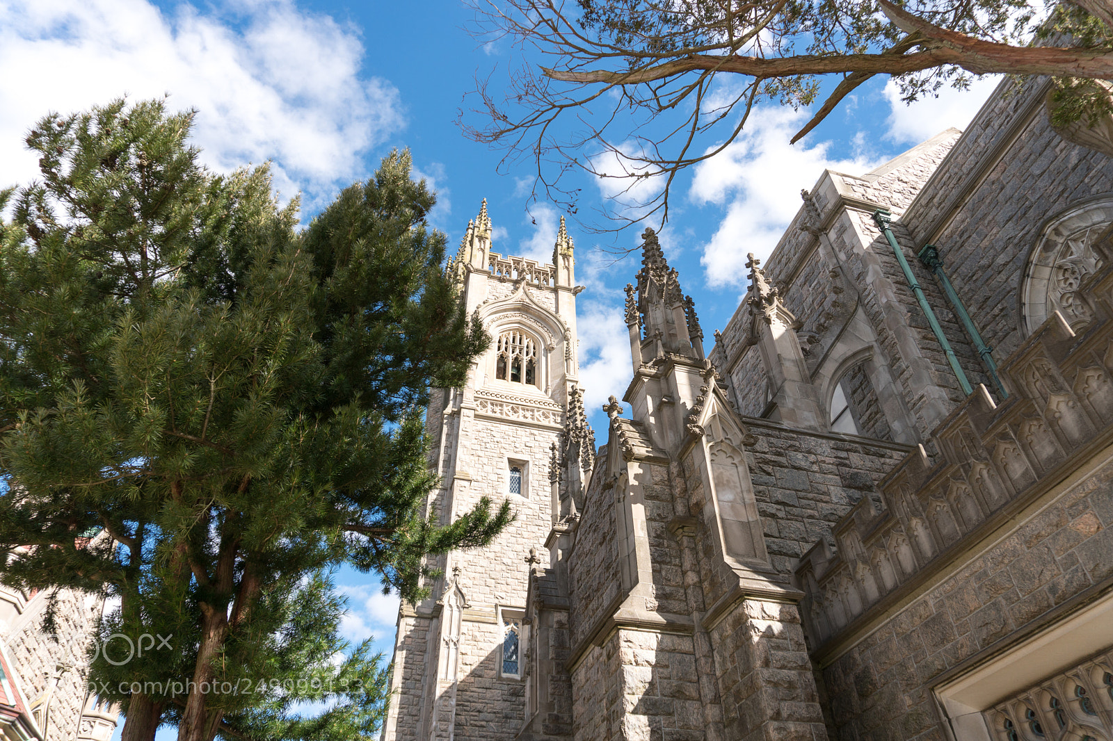 Sony a6300 sample photo. Unitarian memorial church in photography