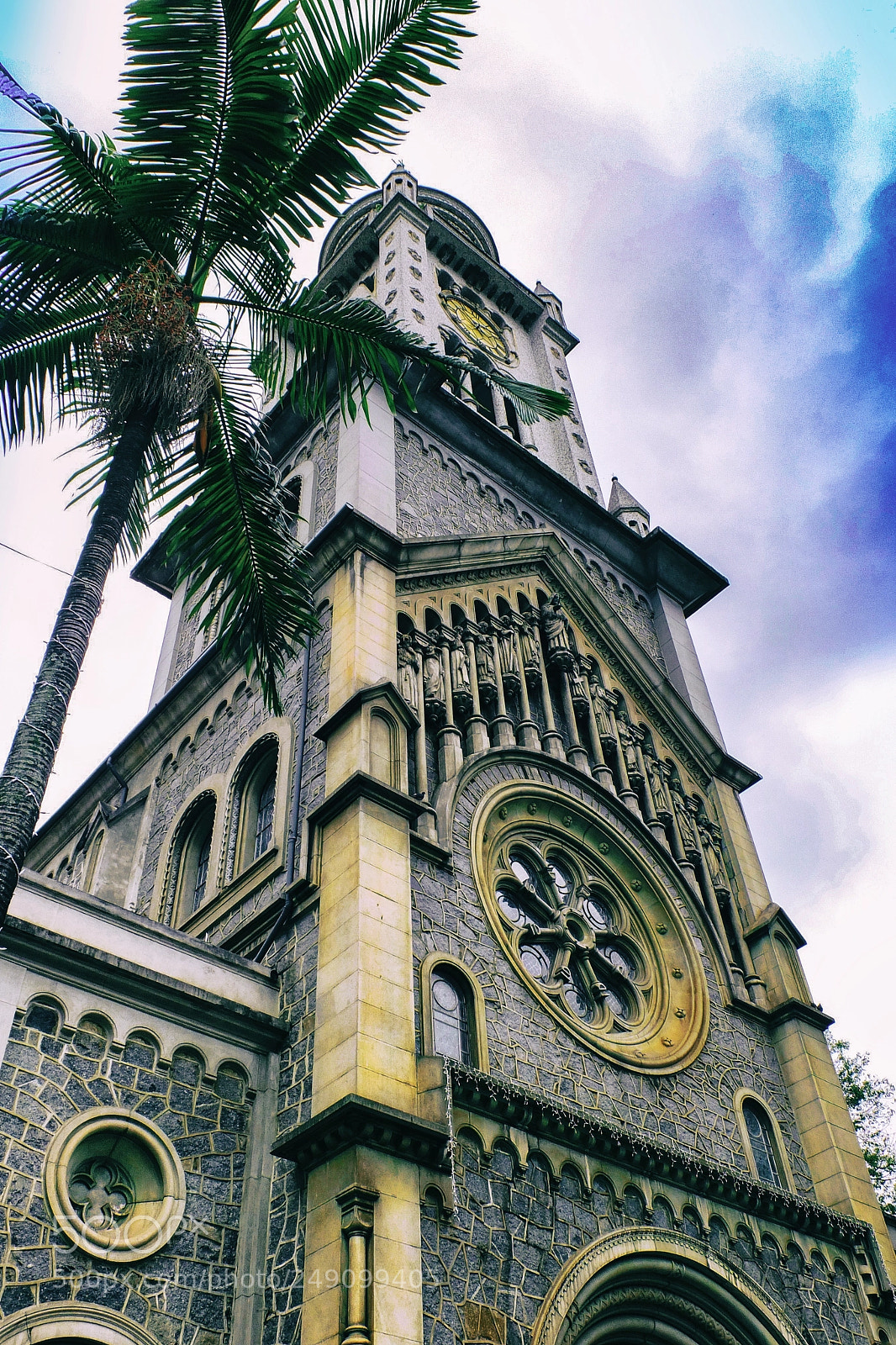 Fujifilm X10 sample photo. Catedral da consola o photography
