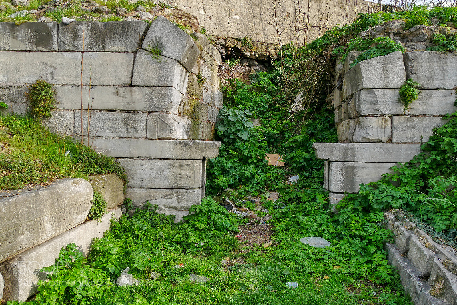 Panasonic Lumix DMC-G85 (Lumix DMC-G80) sample photo. Palace of boukoleon photography