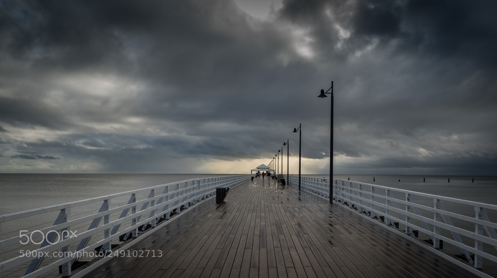 Olympus OM-D E-M1 Mark II sample photo. Dramatic dawn shorncliffe pier photography
