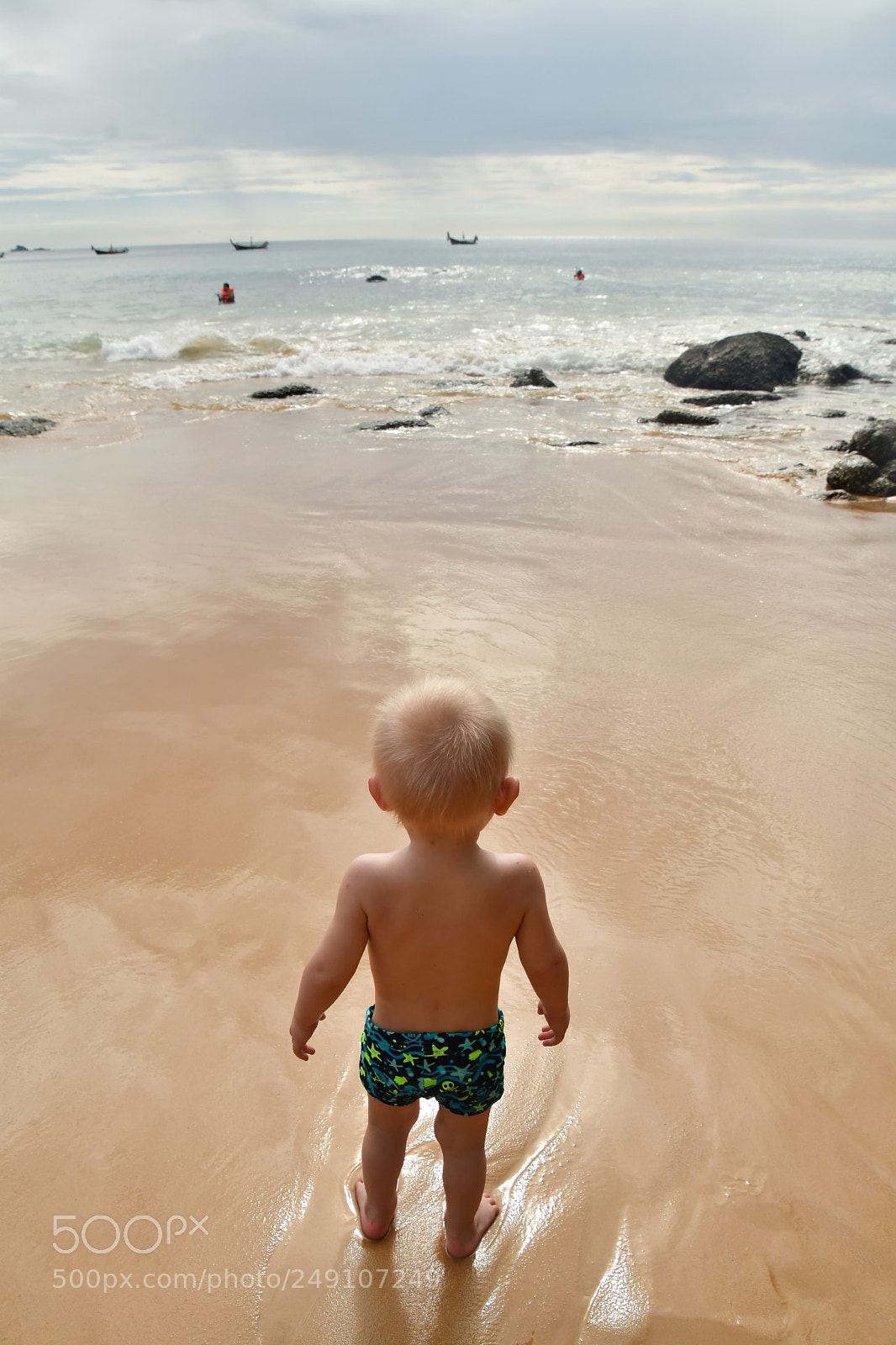 Nikon D500 sample photo. I'm with you on photography