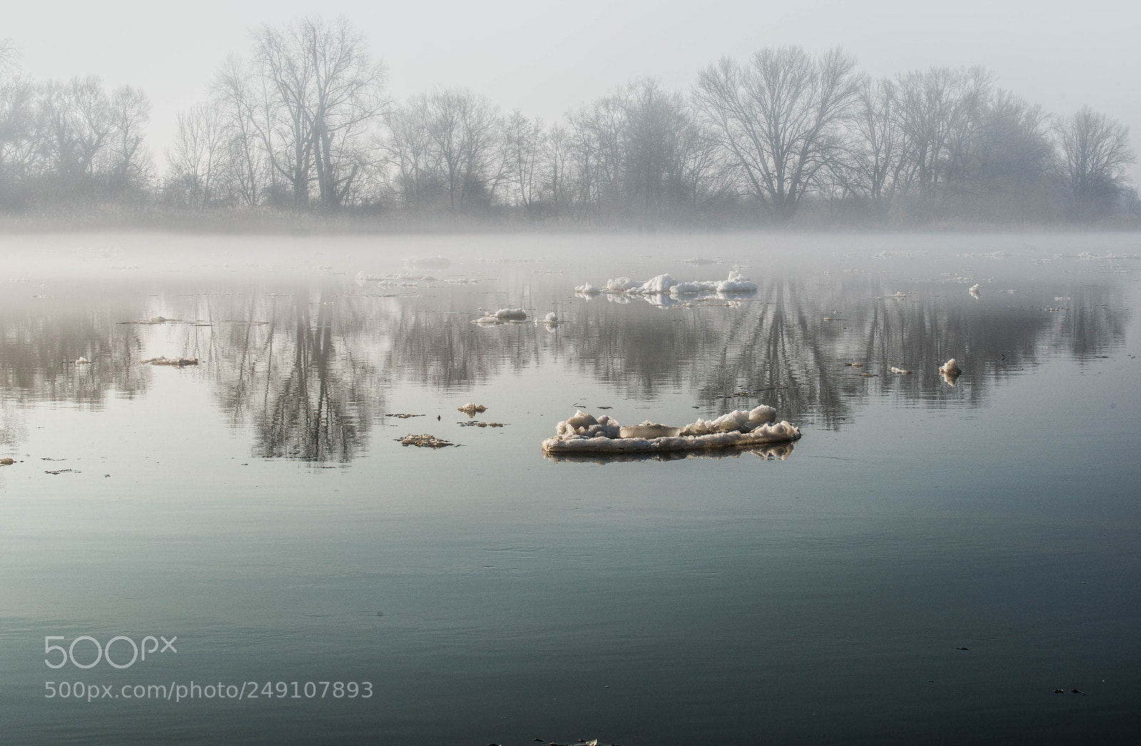 Nikon D800 sample photo. Das letztet eis photography