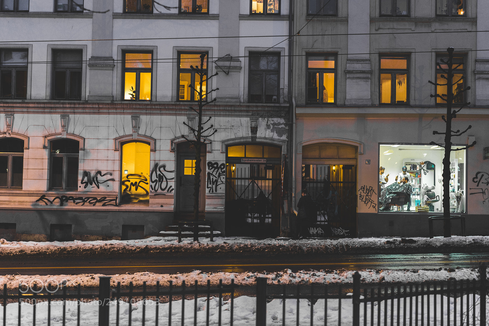 Sony a7 II sample photo. Evening lights photography