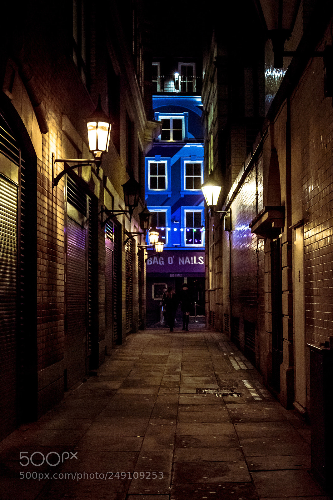 Canon EOS 760D (EOS Rebel T6s / EOS 8000D) sample photo. Lane in london photography