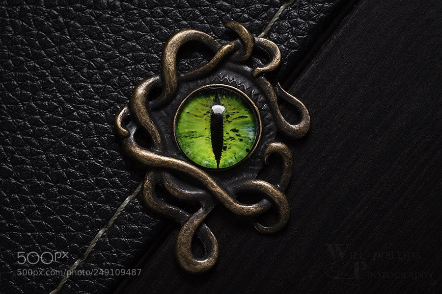 Canon EOS 5D Mark IV sample photo. Pendant photography