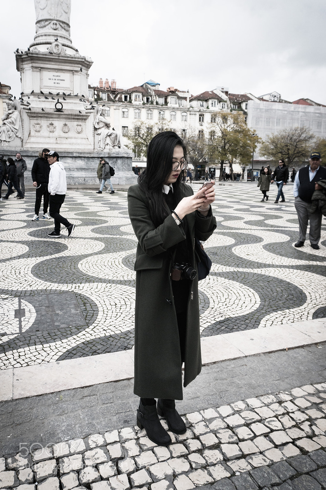 Sony a6300 sample photo. Interesting street people photography