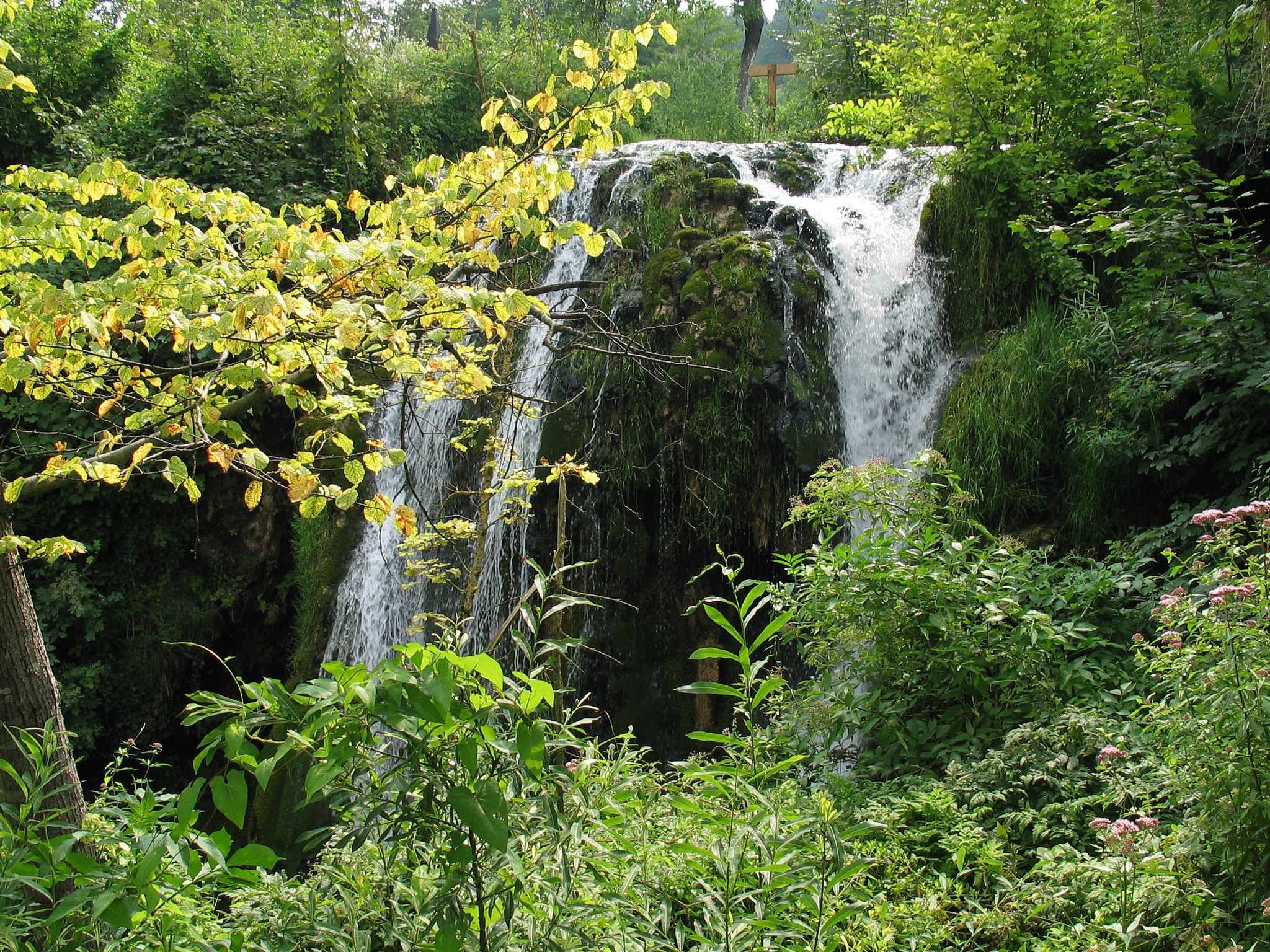 Canon POWERSHOT G3 sample photo. The waterfalls of slunj photography