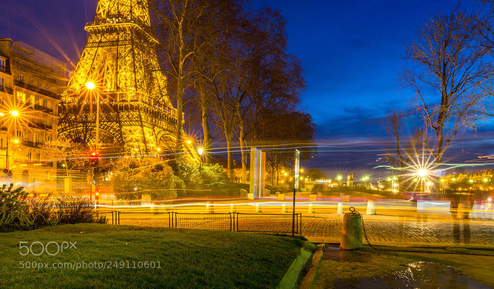 Sony a6000 sample photo. Eiffel tower photography