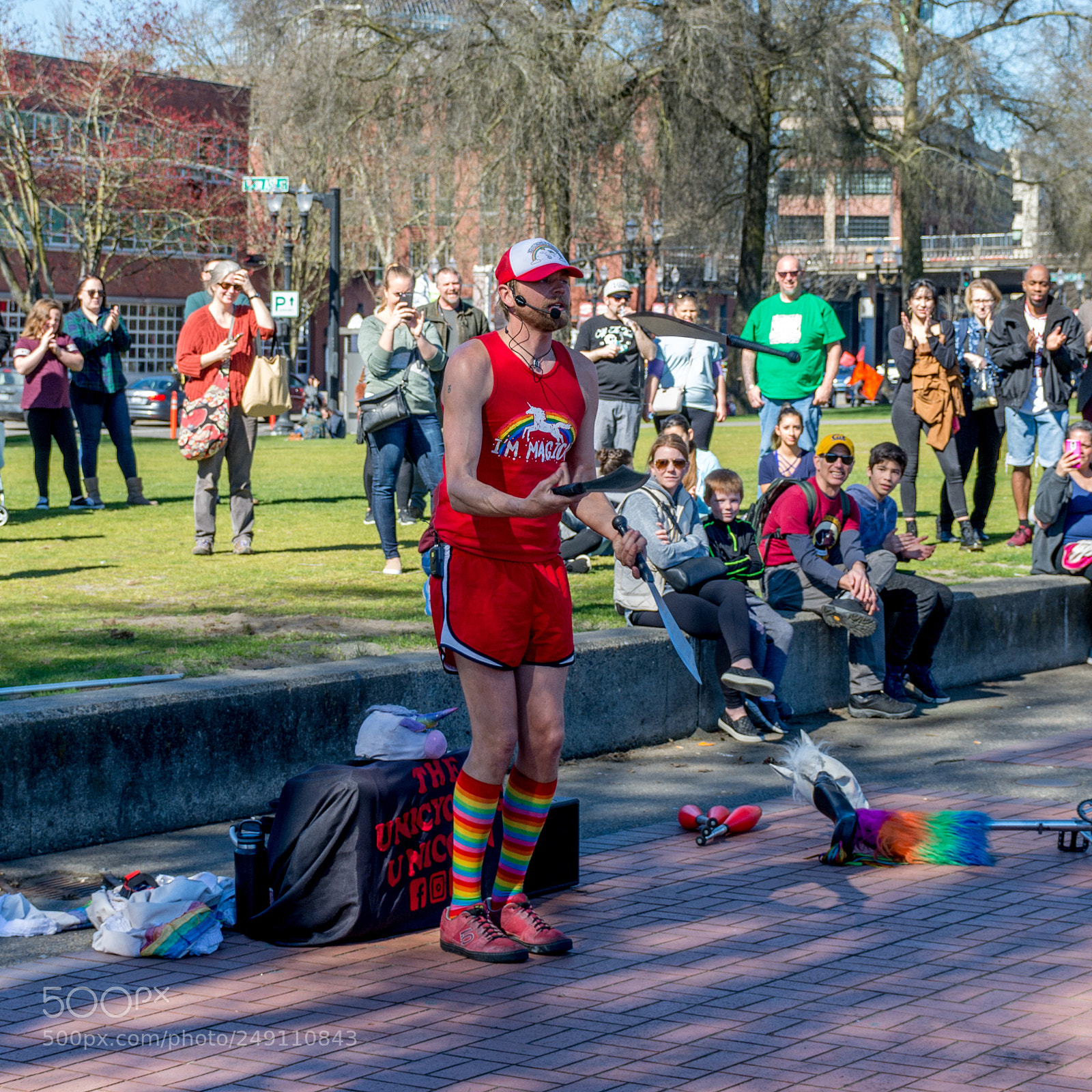 Nikon D7100 sample photo. Juggling on the ground photography