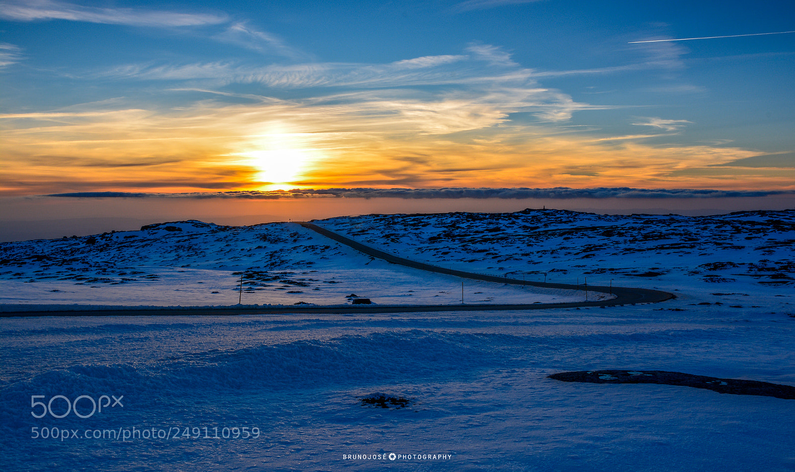 Nikon D5200 sample photo. Sun and snow photography
