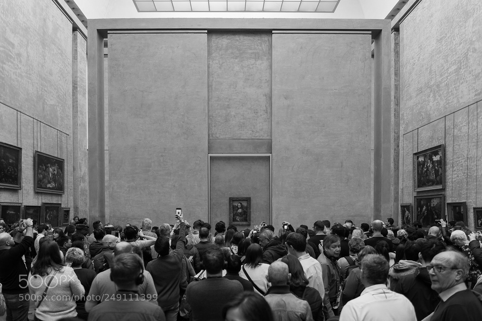 Sony a6000 sample photo. Paparazzi attack on mona photography